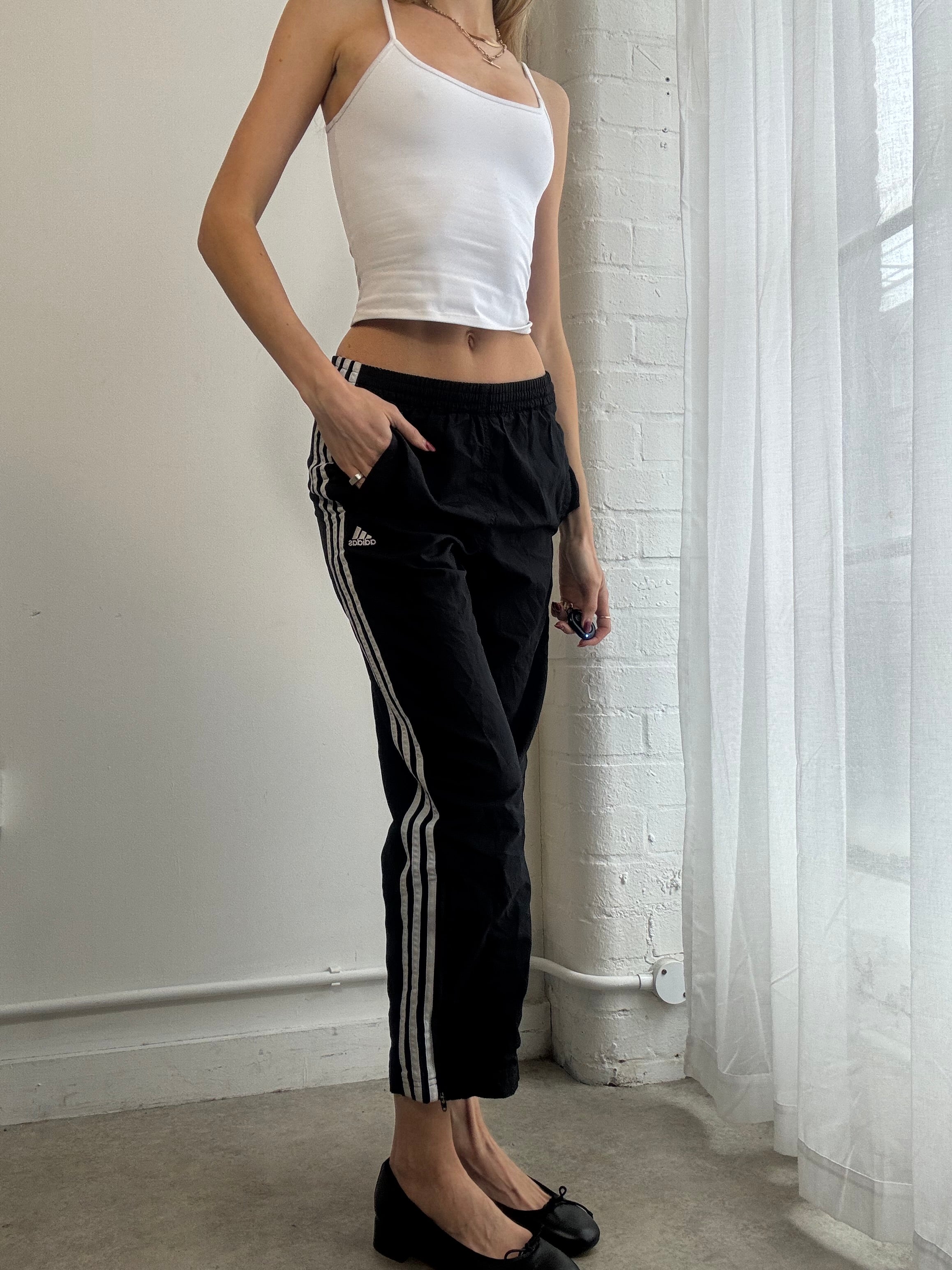 Vintage Y2K Adidas black cropped capri track trousers pants