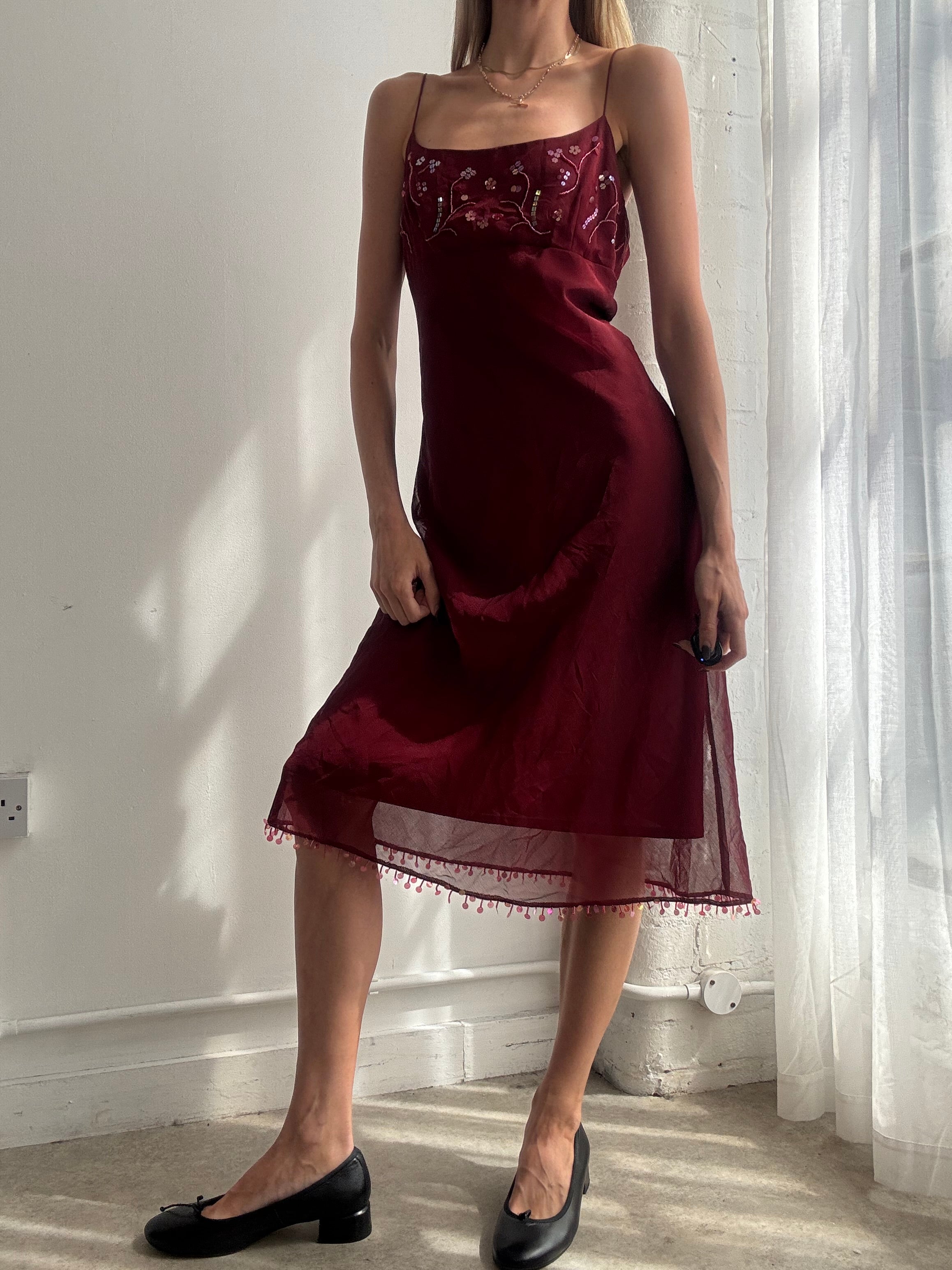 Vintage Y2K burgundy embellished mesh midi dress - Size M