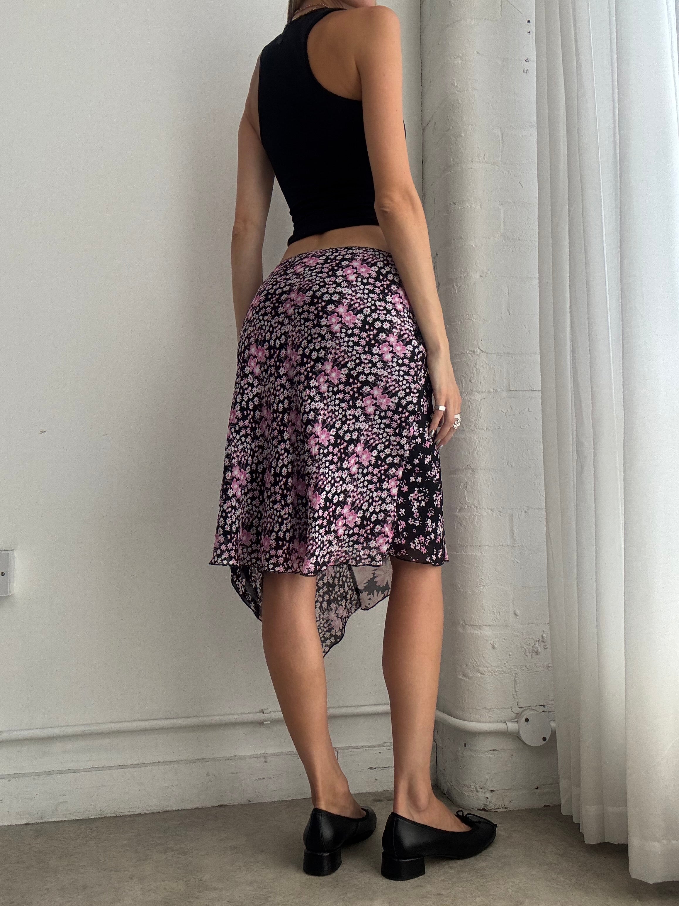 Vintage Y2K Pink Floral Asymmetric Midi Skirt – Bias Cut Handkerchief Hem Skirt - Size XS