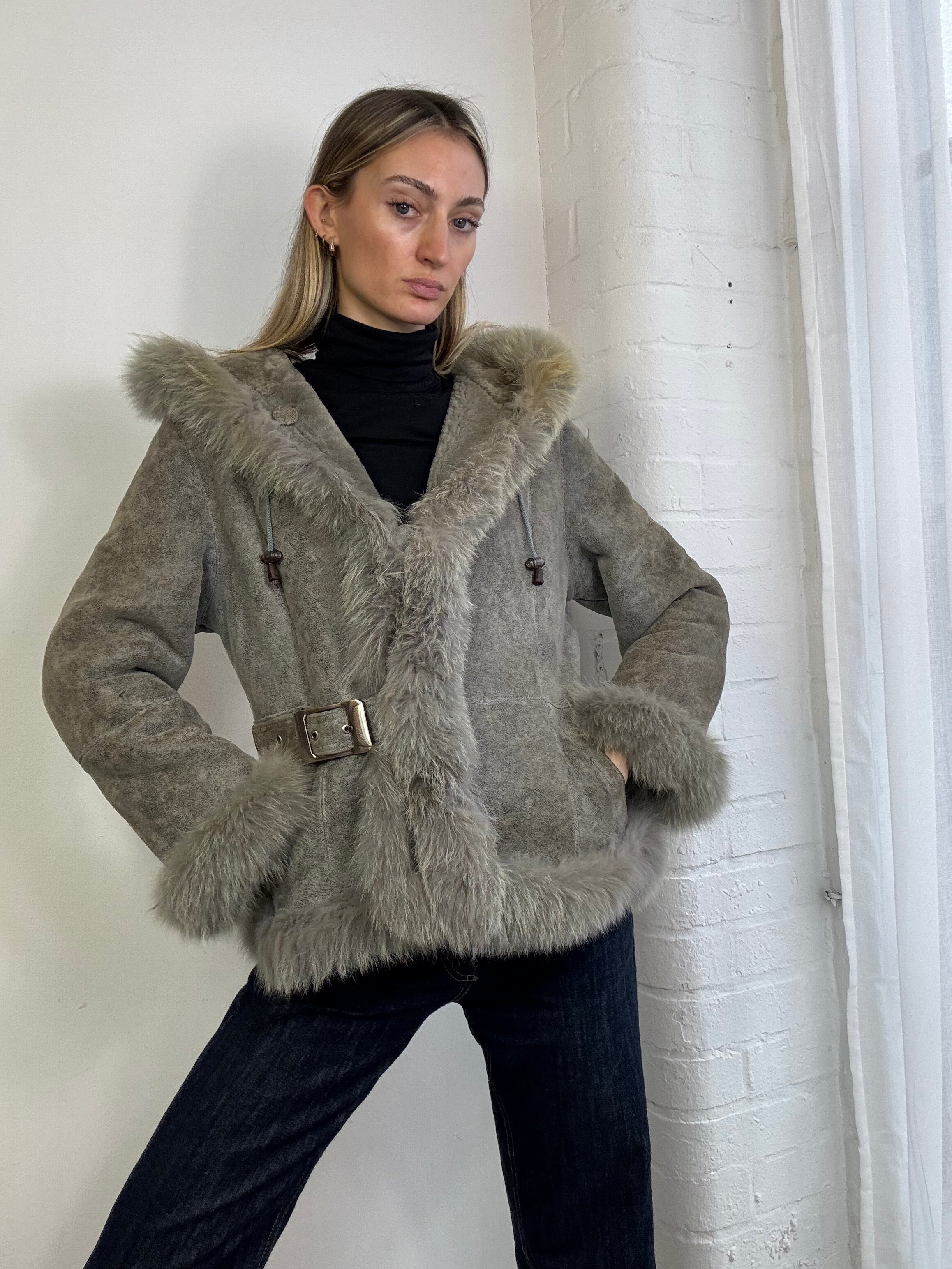 Vintage Y2K grey suede sheepskin hooded fur trim coat buckle