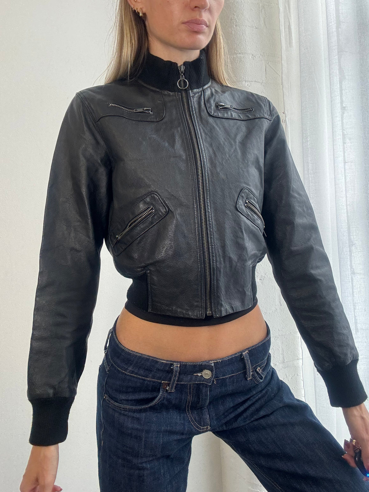 Vintage Y2K Black Leather Cropped Bomber Jacket - Size XS