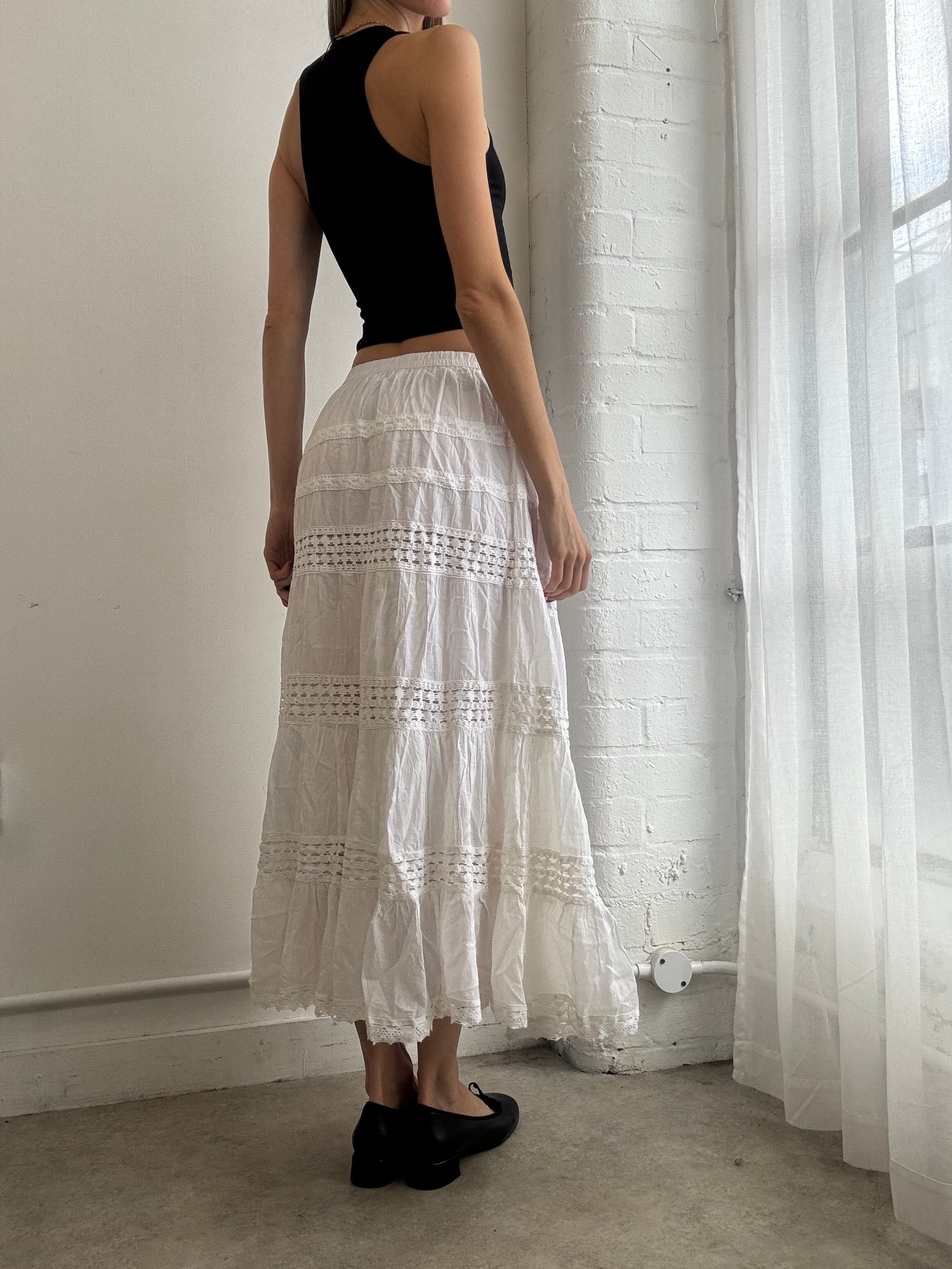 Vintage Y2K white tiered lace maxi skirt