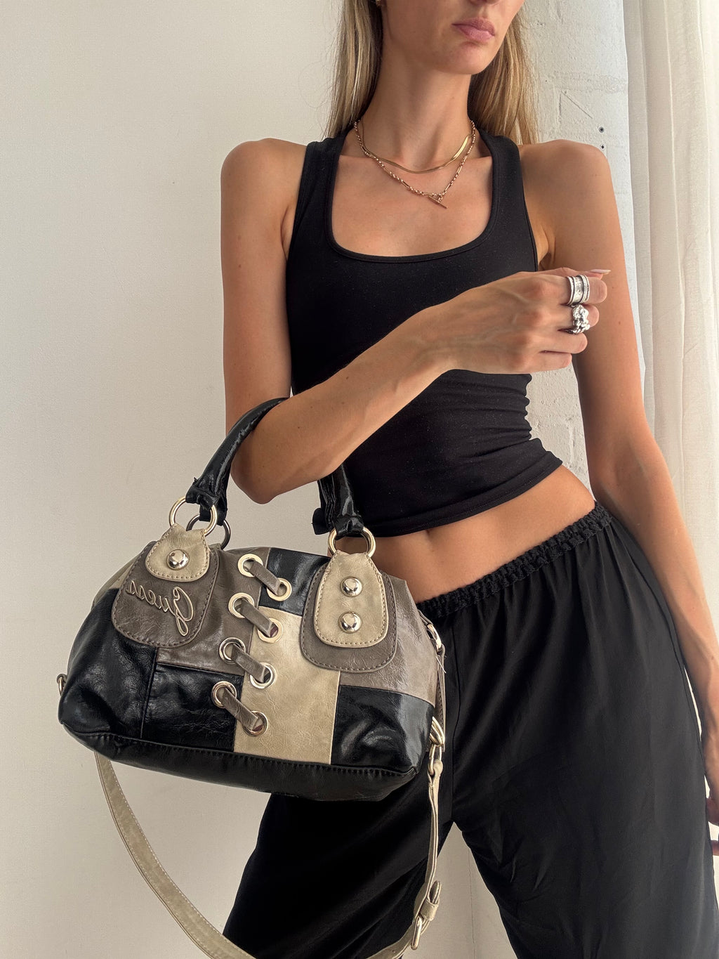 Vintage Y2K Guess Leather Shoulder Bag – Black & Cream Lace-Up Satchel with Crossbody Strap
