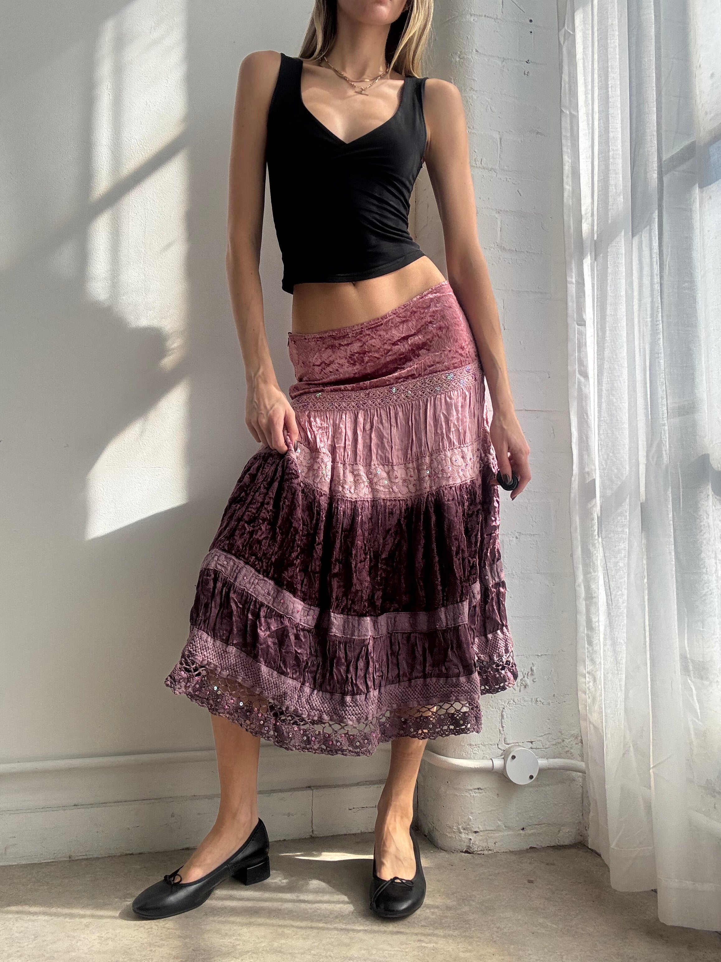 Vintage Y2K pink ombré tiered velvet & lace midi skirt