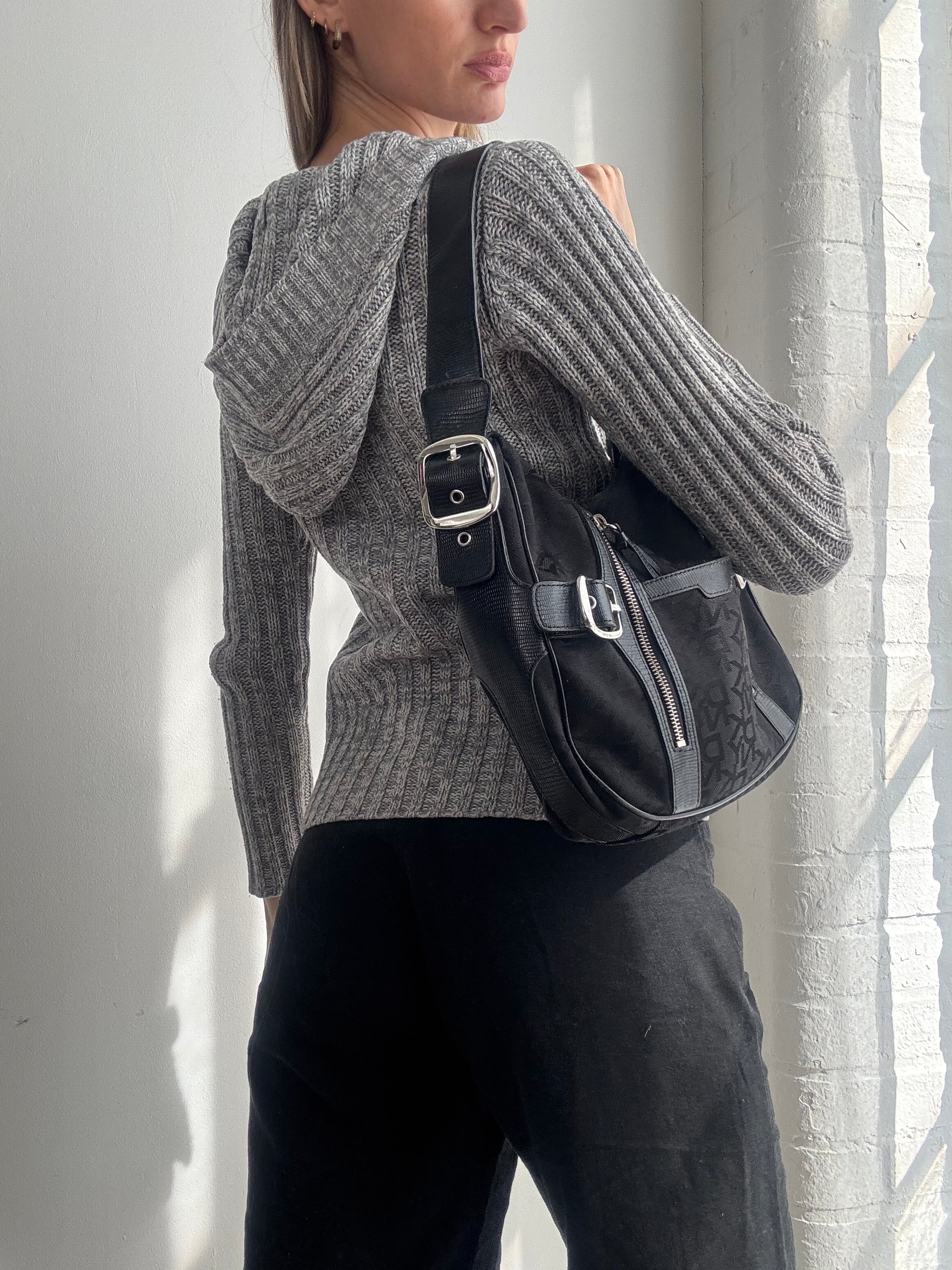 Vintage Y2K grey cable knit hooded cardigan - Size S