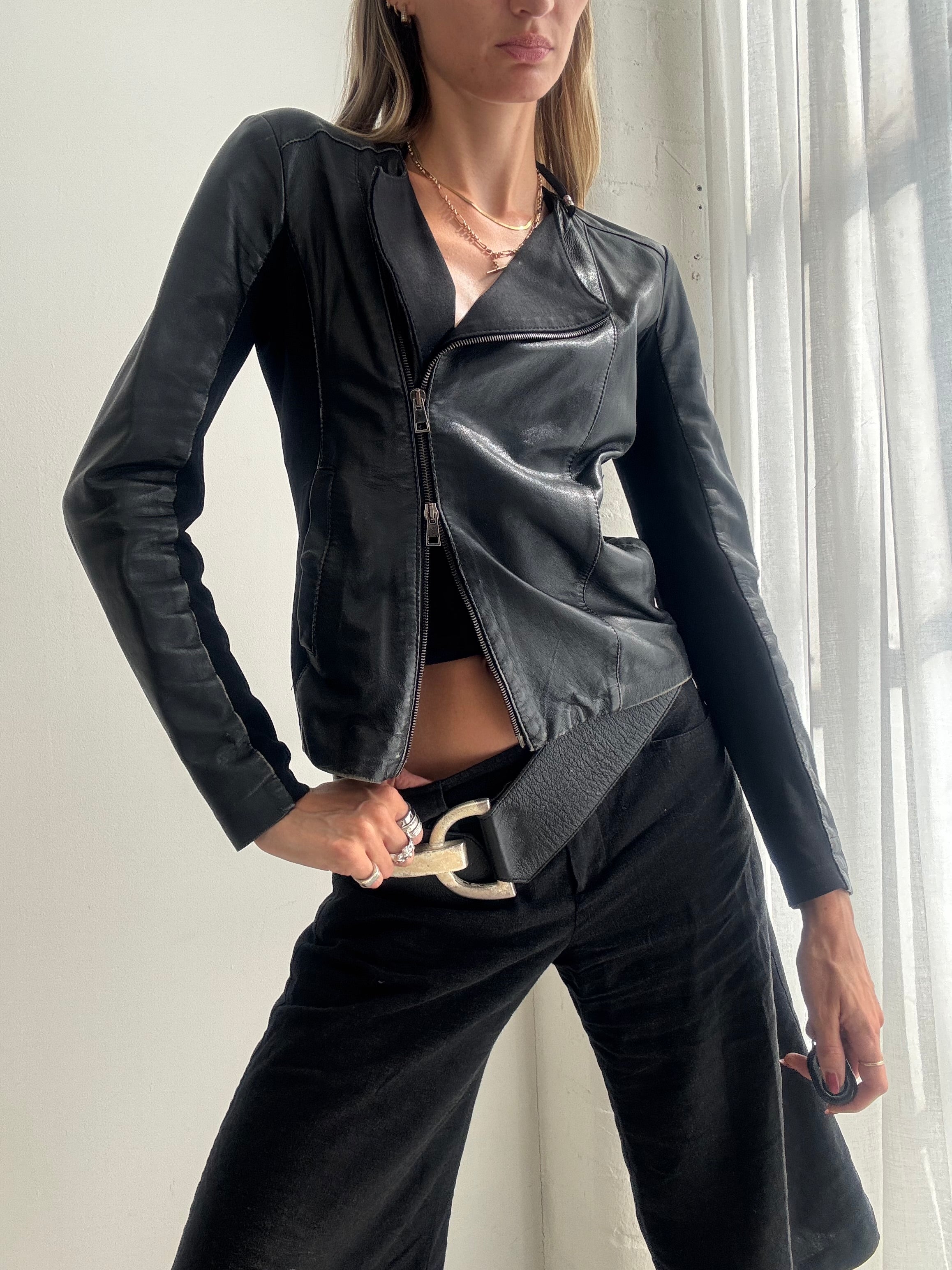 Vintage y2k Black Leather Asymmetric Zipped Biker Jacket - Size S