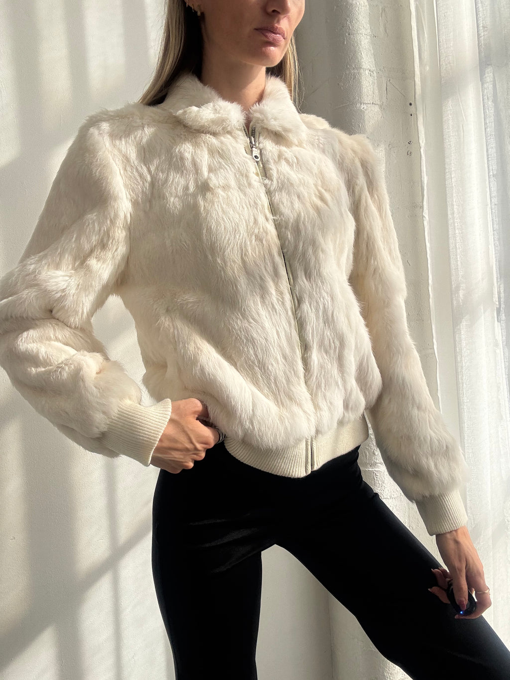 Vintage Y2K Cream Rabbit Fur Zip Up Bomber Jacket - Size S/M