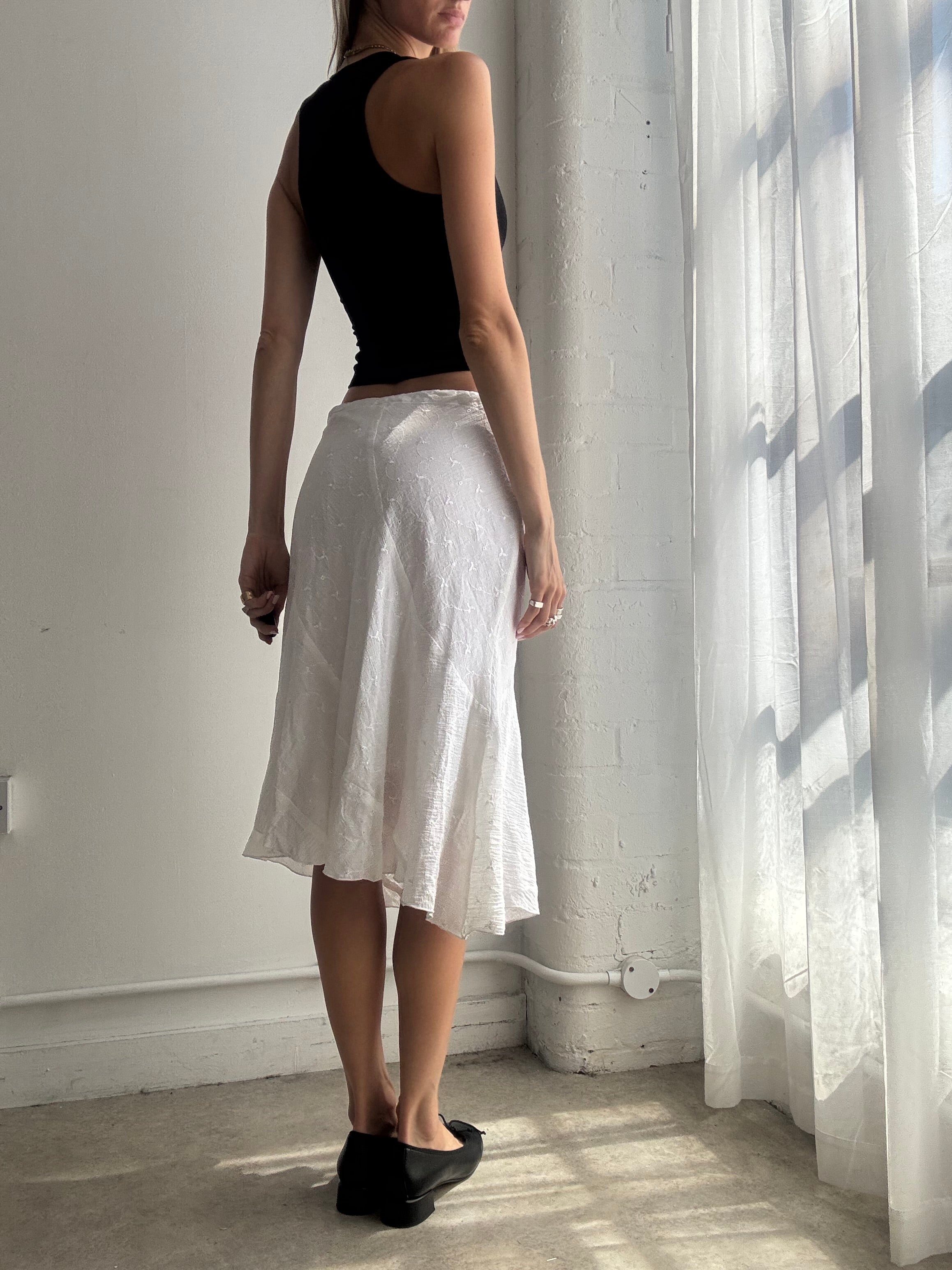 Vintage White Broderie Anglaise Embroidered Midi Skirt Y2K - Size M/L