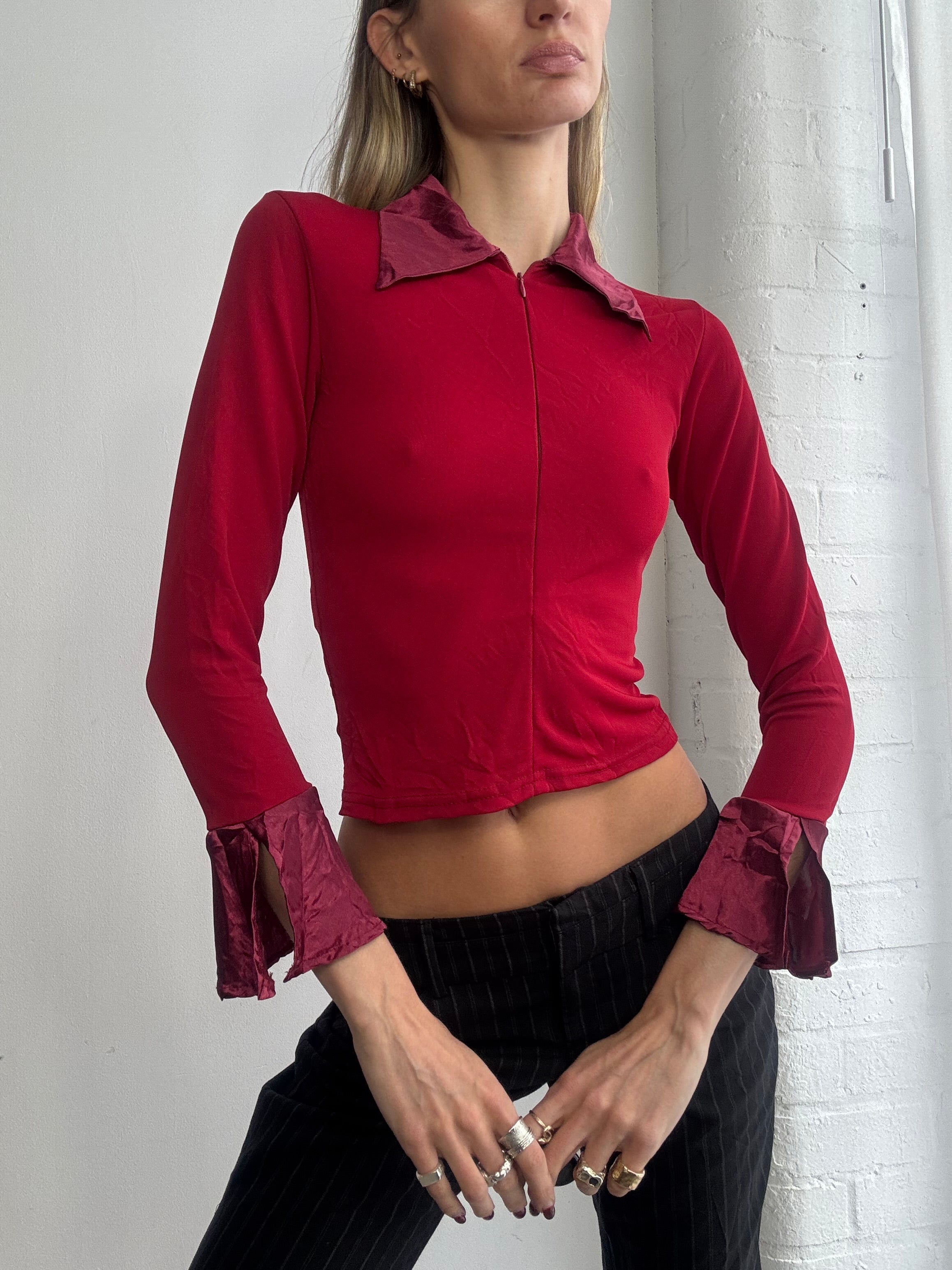 Vintage Y2K red zip up blouse