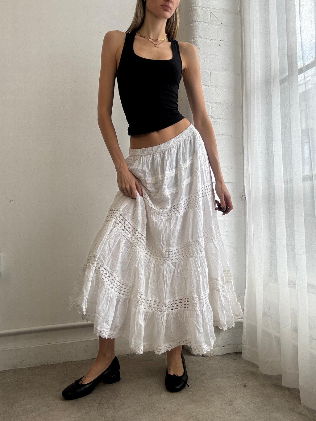 Vintage Y2K white tiered lace maxi skirt