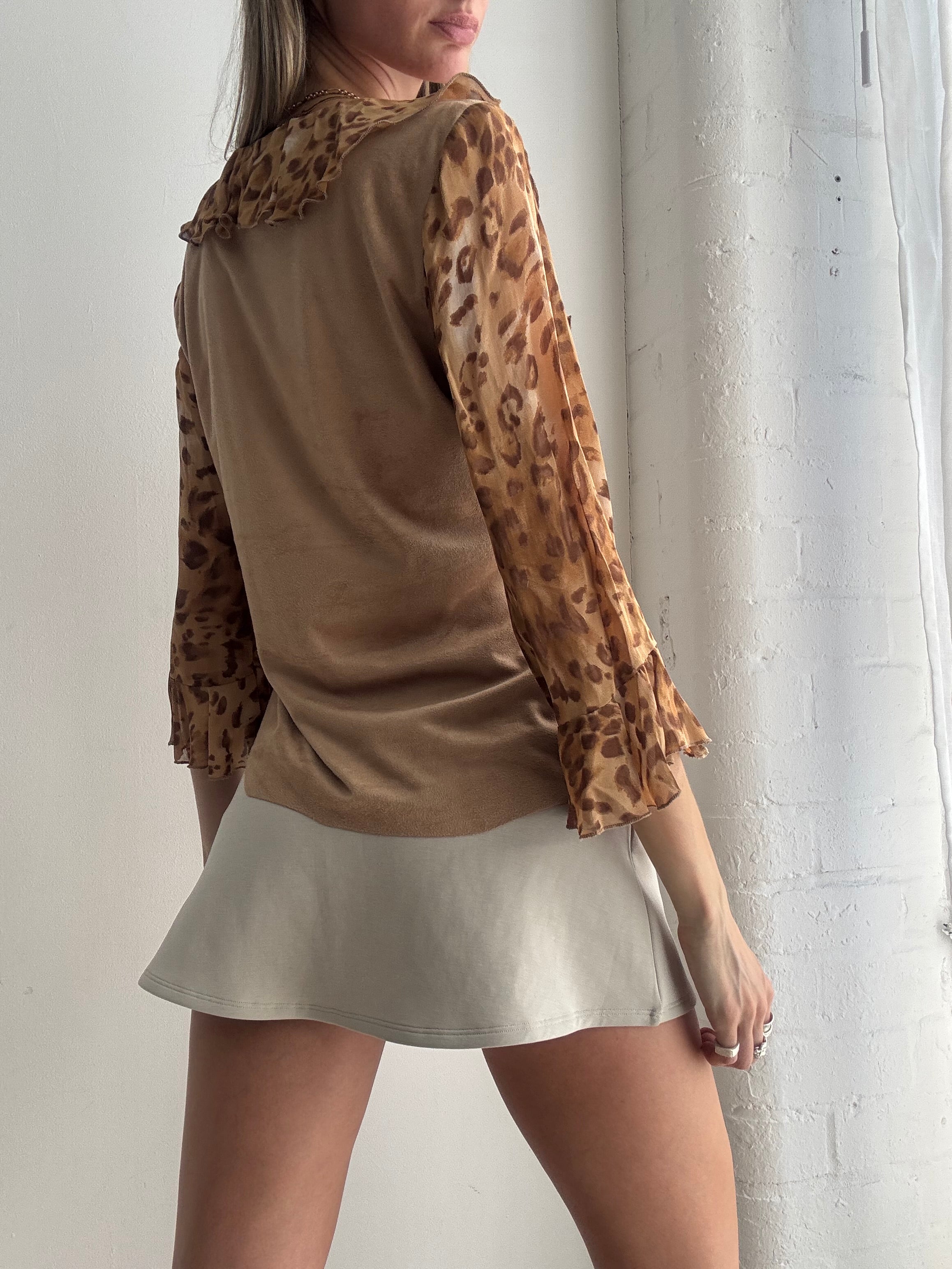 Vintage Y2K leopard ruffle blouse - Size M
