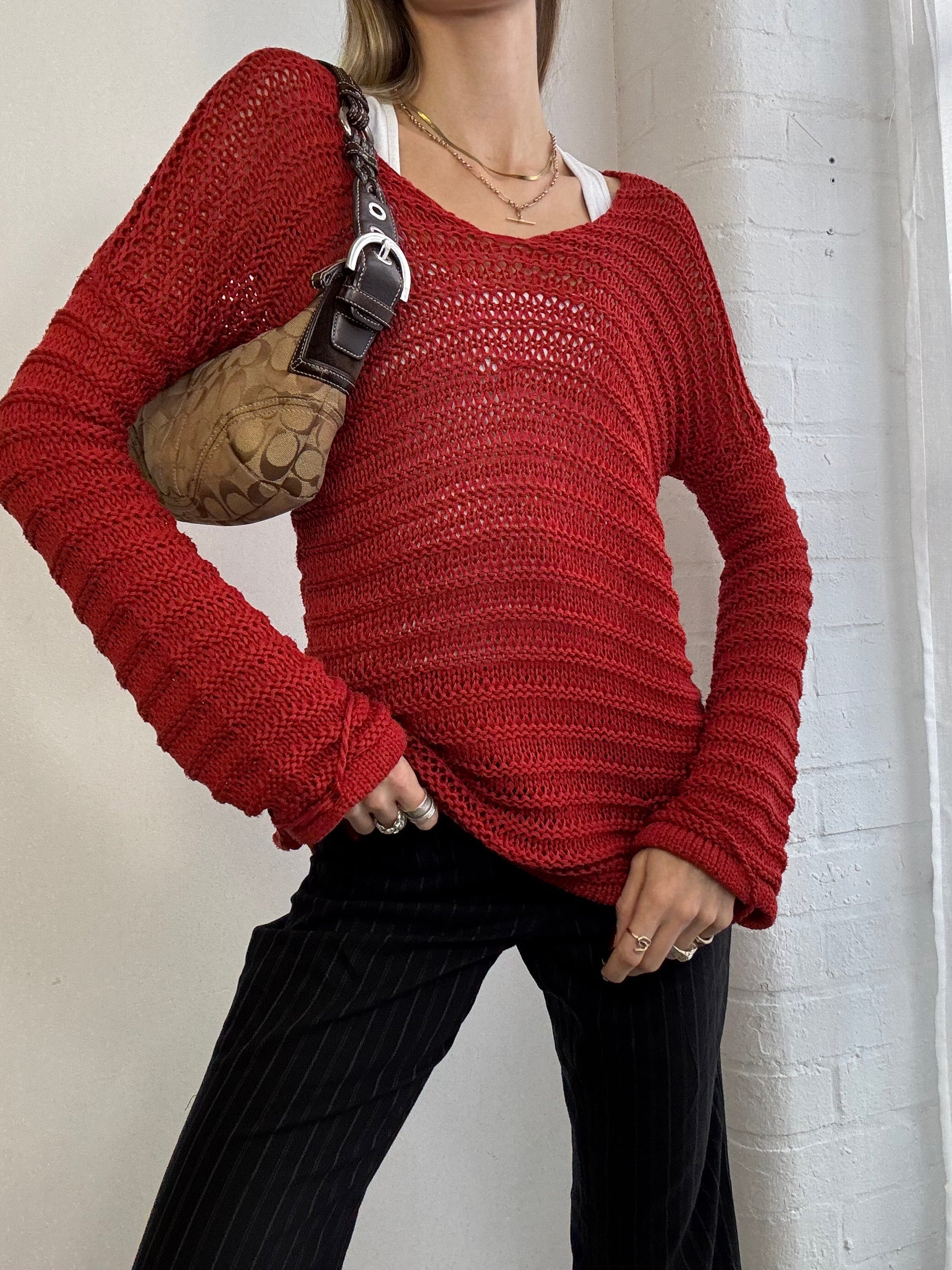 Vintage Y2K slouchy knitted jumper red