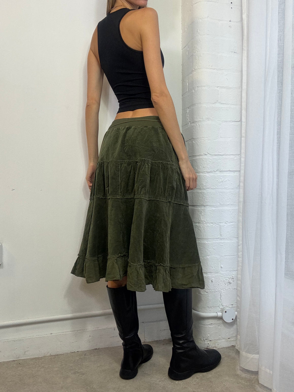 Vintage Y2K khaki green ruffle midi skirt
