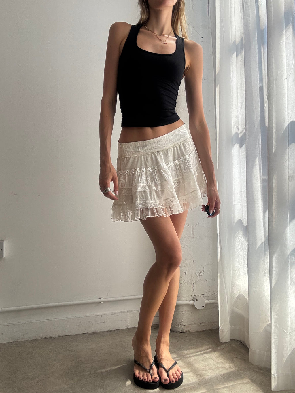 Vintage White Lace Mini Skirt Y2K - Size XS