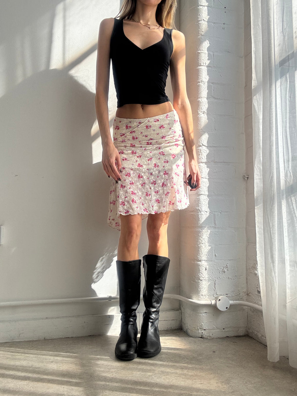 Vintage Y2K white floral lace asymmetric midi skirt