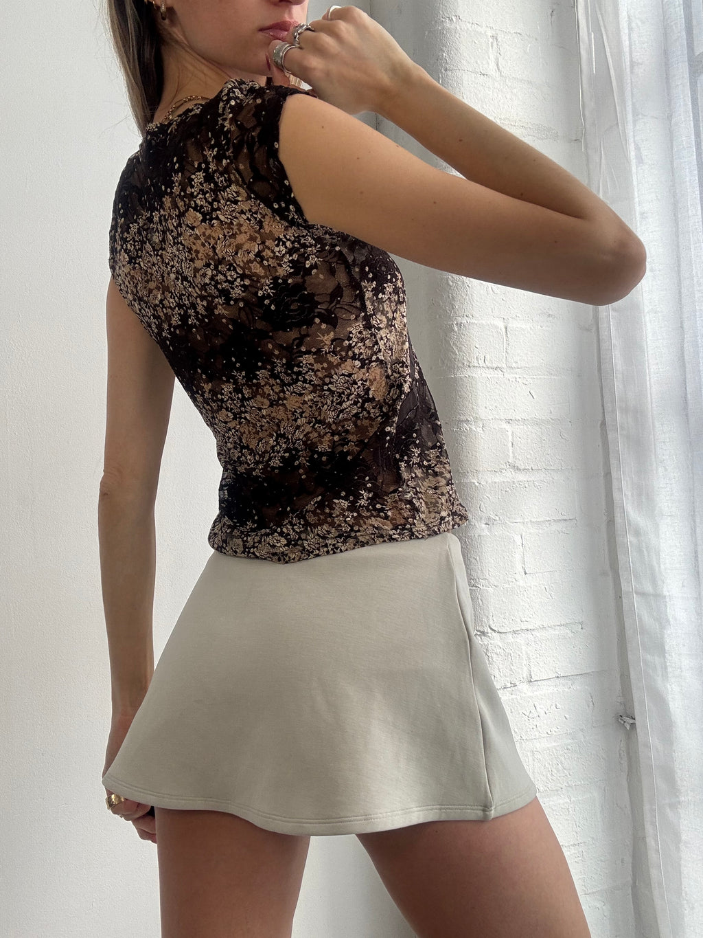 Vintage Y2K brown & gold lace cap sleeve top