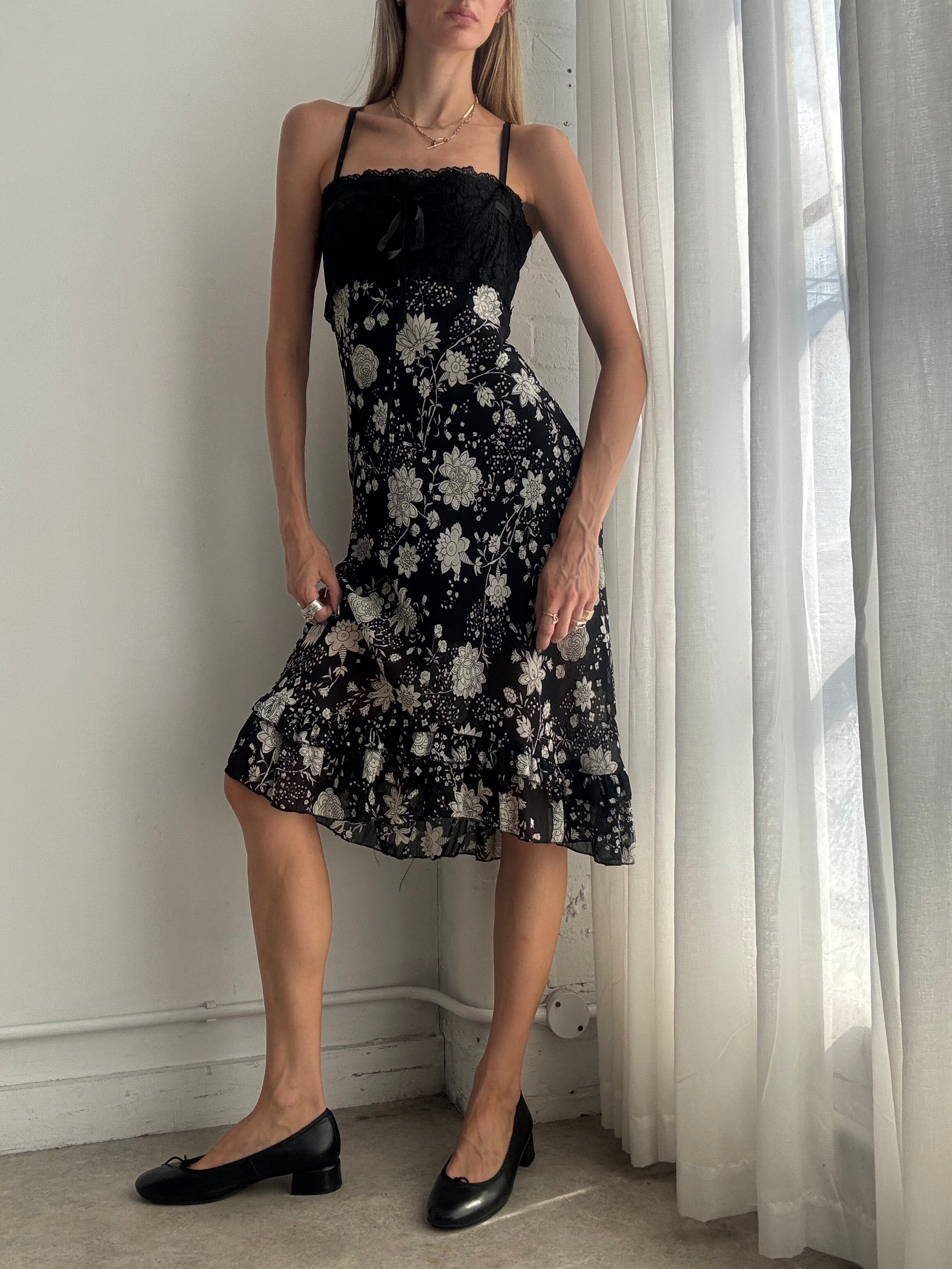 Vintage Y2K Black & White Floral Mesh & Lace Midi Dress – Size M