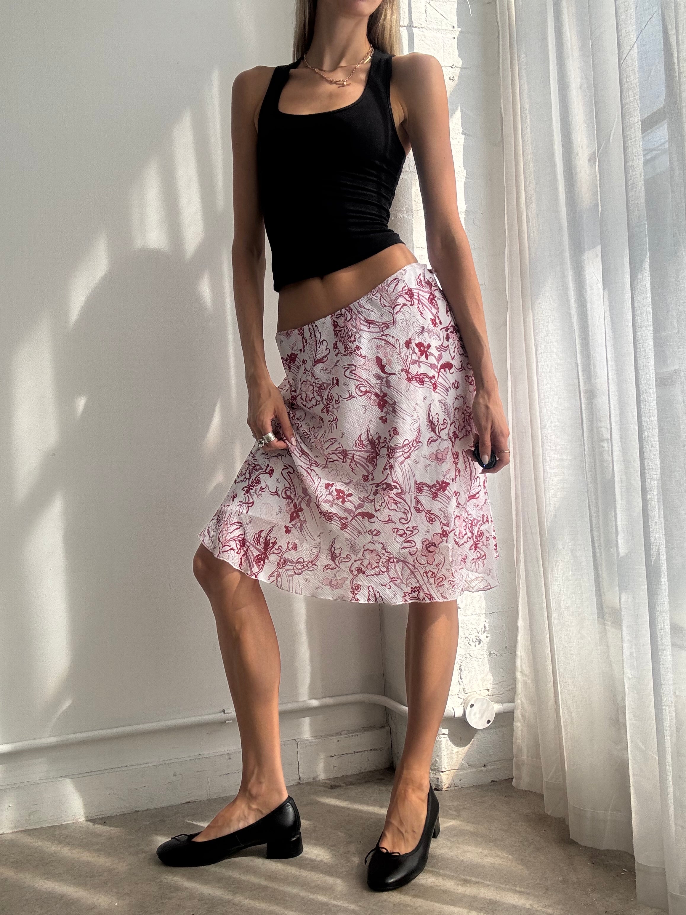 Vintage Y2K Red & White Floral Print Bias Cut Mesh Midi Skirt - Size M/L
