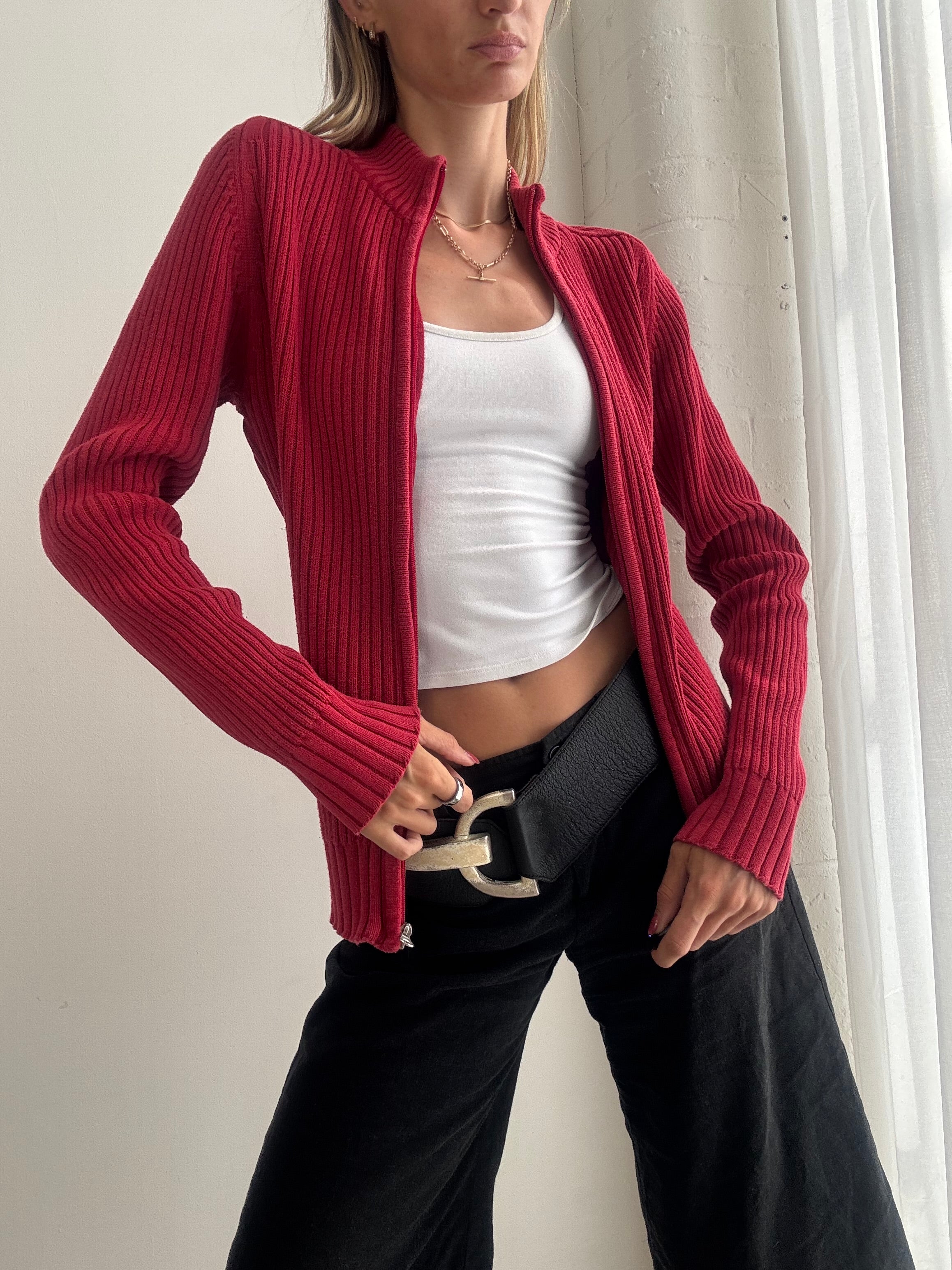 Vintage Y2K Red Ribbed Zip Up Cardigan - Size M