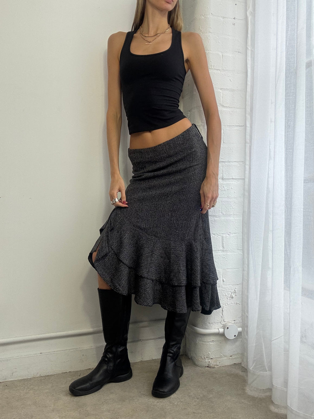 Vintage Y2K grey woven midi skirt ruffle office