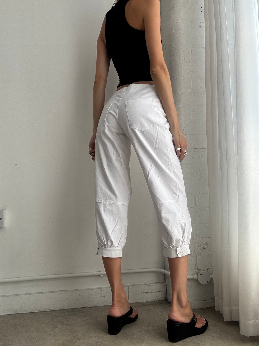 Vintage Y2K White Capri Trousers – Low Rise Cotton Crop Pants - Size S