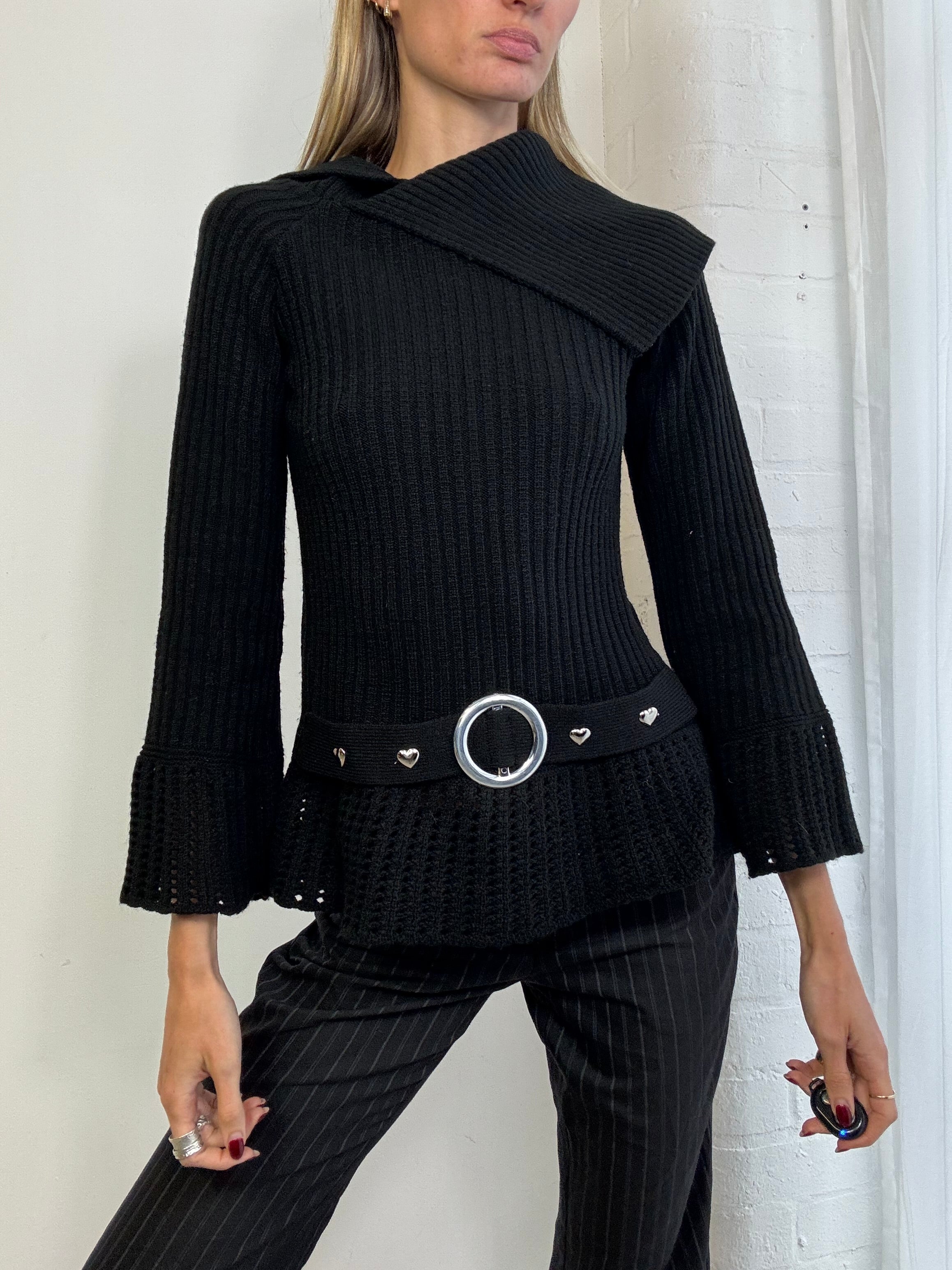 Vintage Y2K black knitted off the shoulder jumper