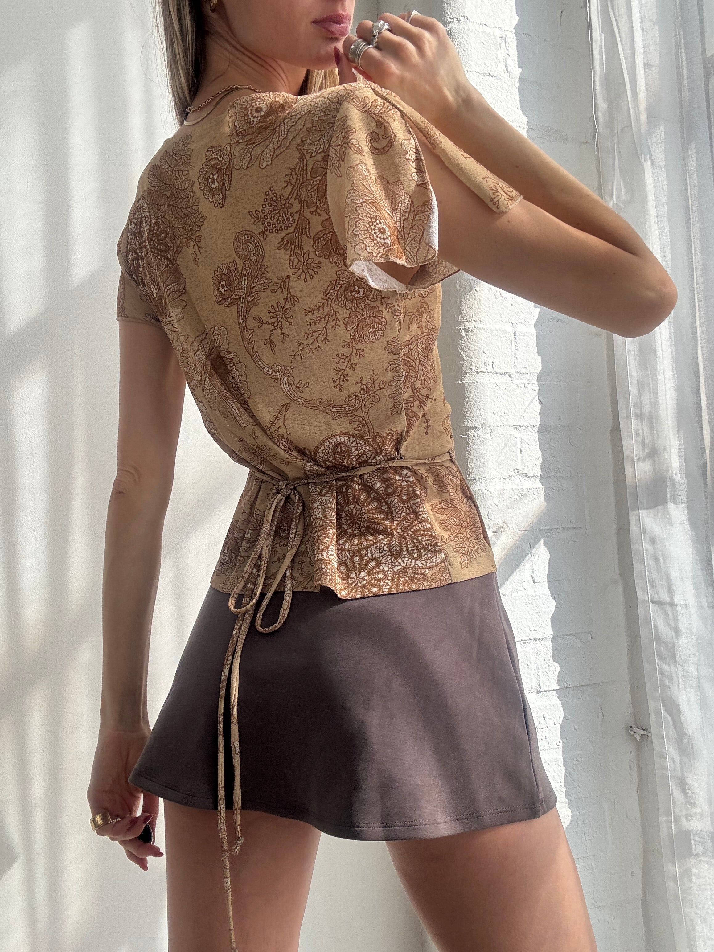 Vintage Y2K brown paisley mesh wrap style top