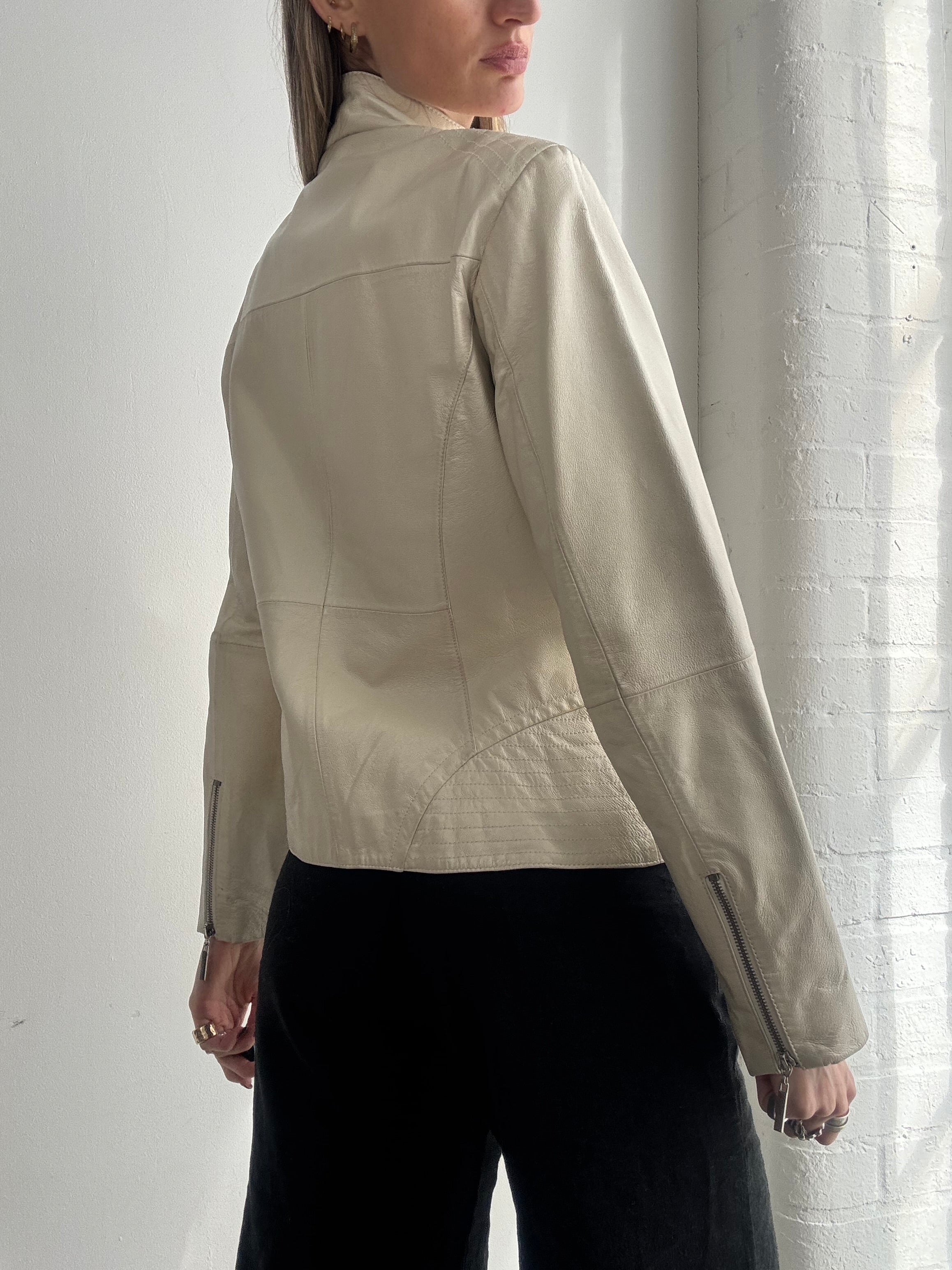 Vintage Y2K cream leather biker jacket - Size M