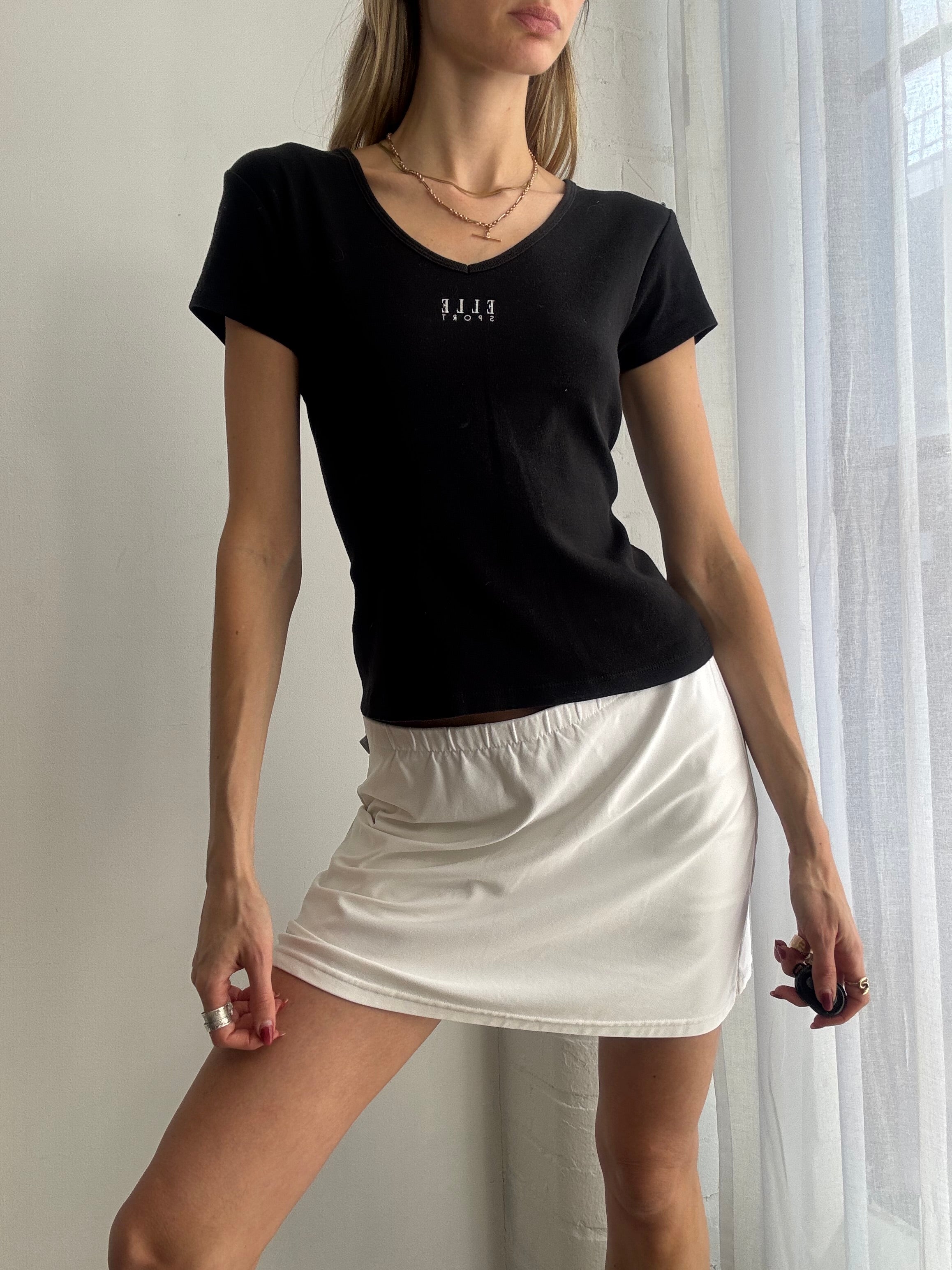 Vintage Y2K elle sport black v-neck fitted t-shirt