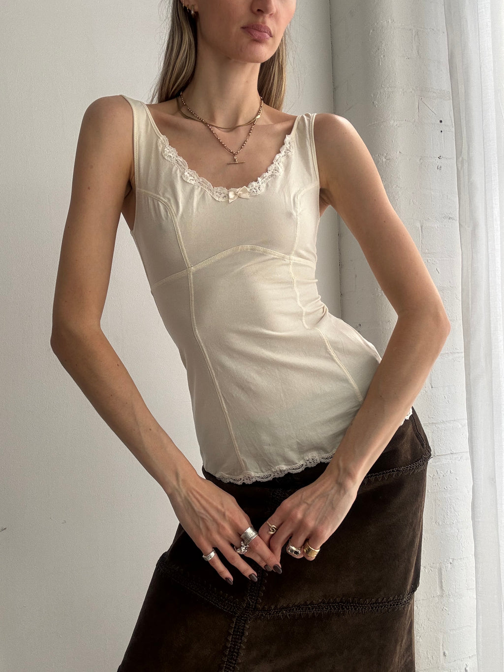 Vintage 90's cream lace trim fitted cami top - Size S