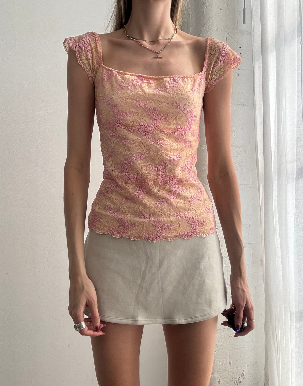 Vintage Y2K pink & peach lace cap sleeve top