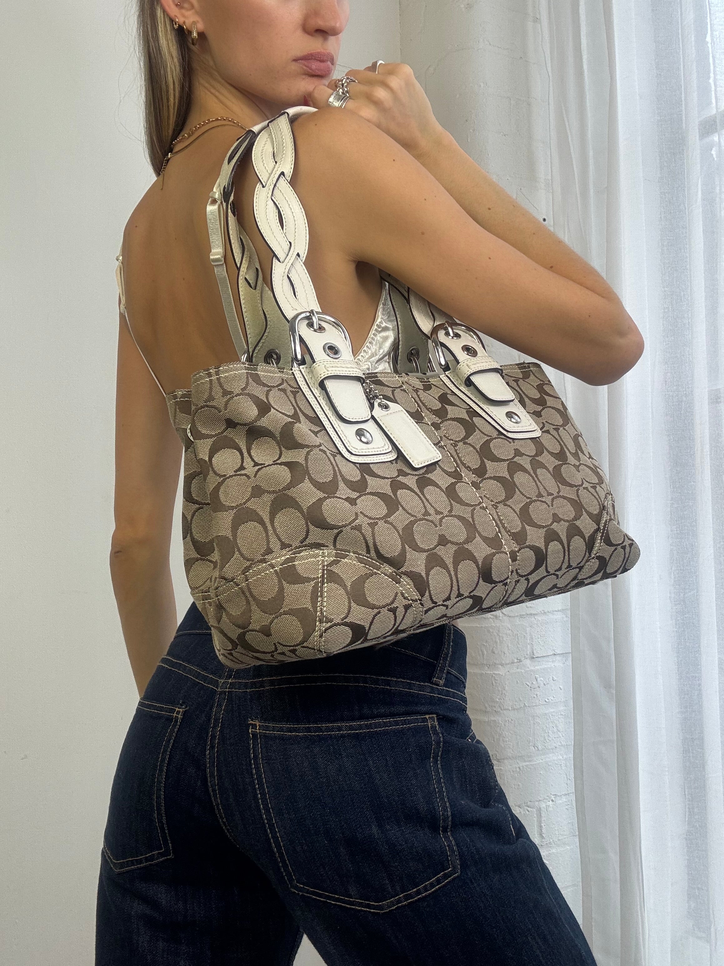 Vintage Y2K coach monogram shoulder bag brown & white leather