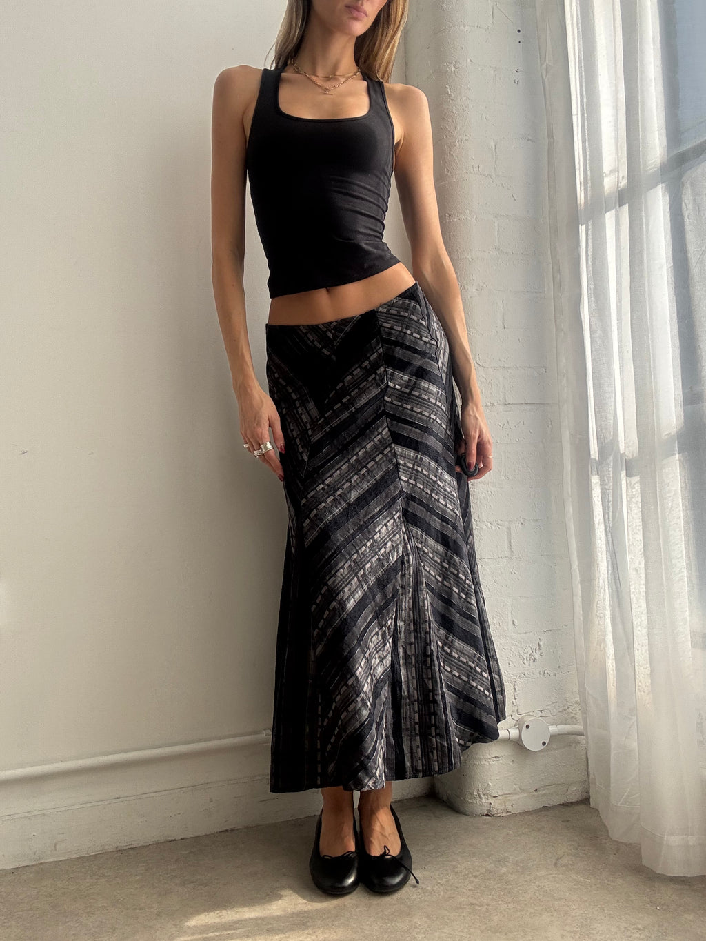 Vintage Y2K black & grey striped midi skirt