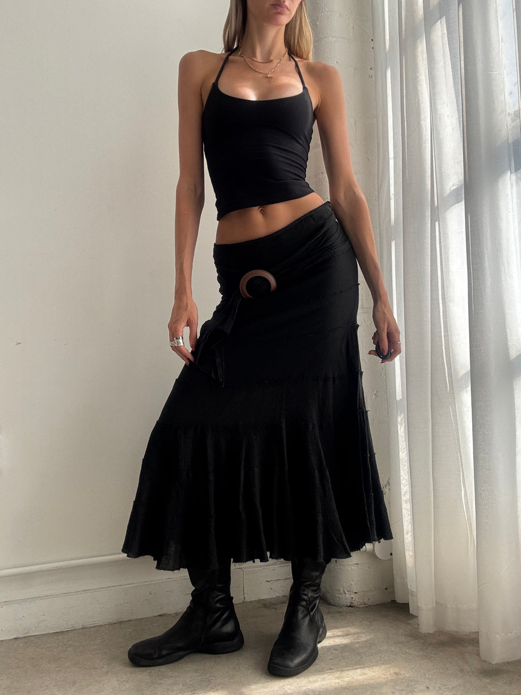 Vintage y2k Black Low Rise Tiered Maxi Skirt with Ring Detail - Size M