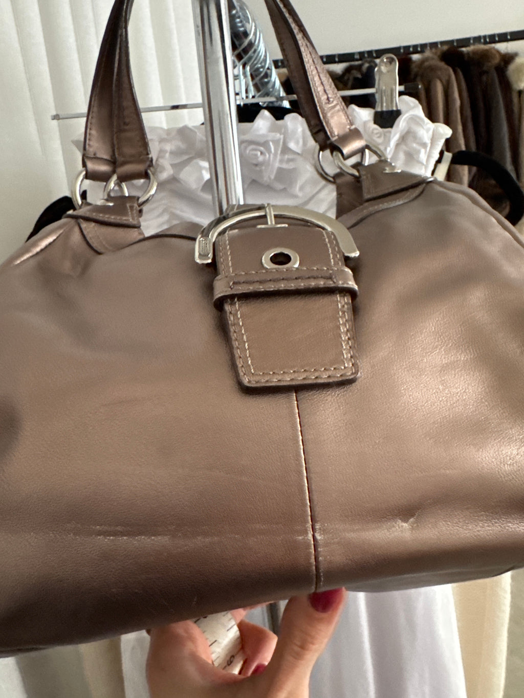Vintage Y2K coach soho metallic silver / bronze leather shoulder bag buckle