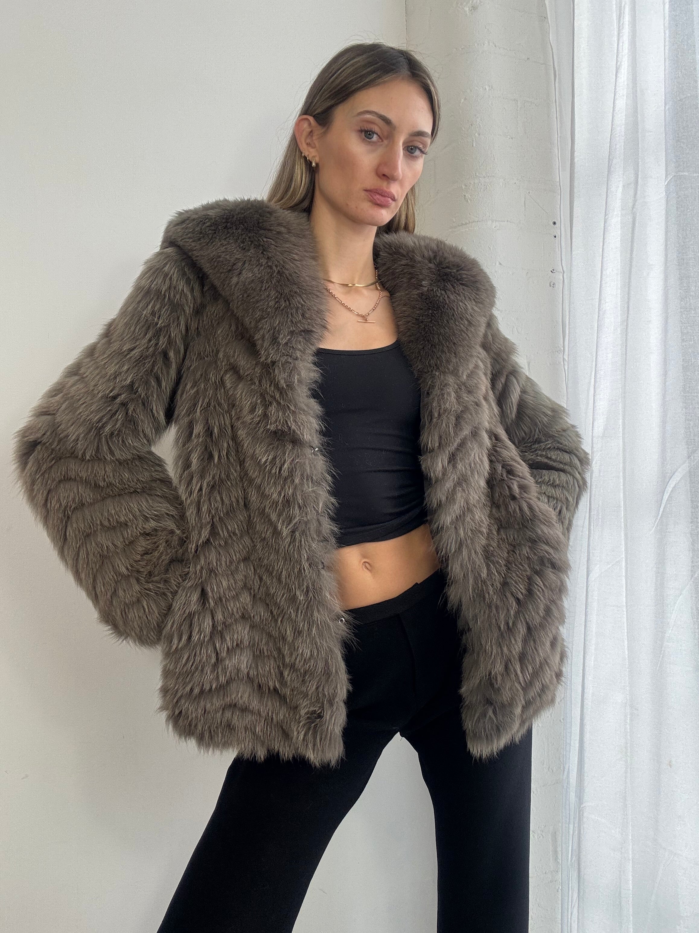 Vintage 90s brown fox fur coat