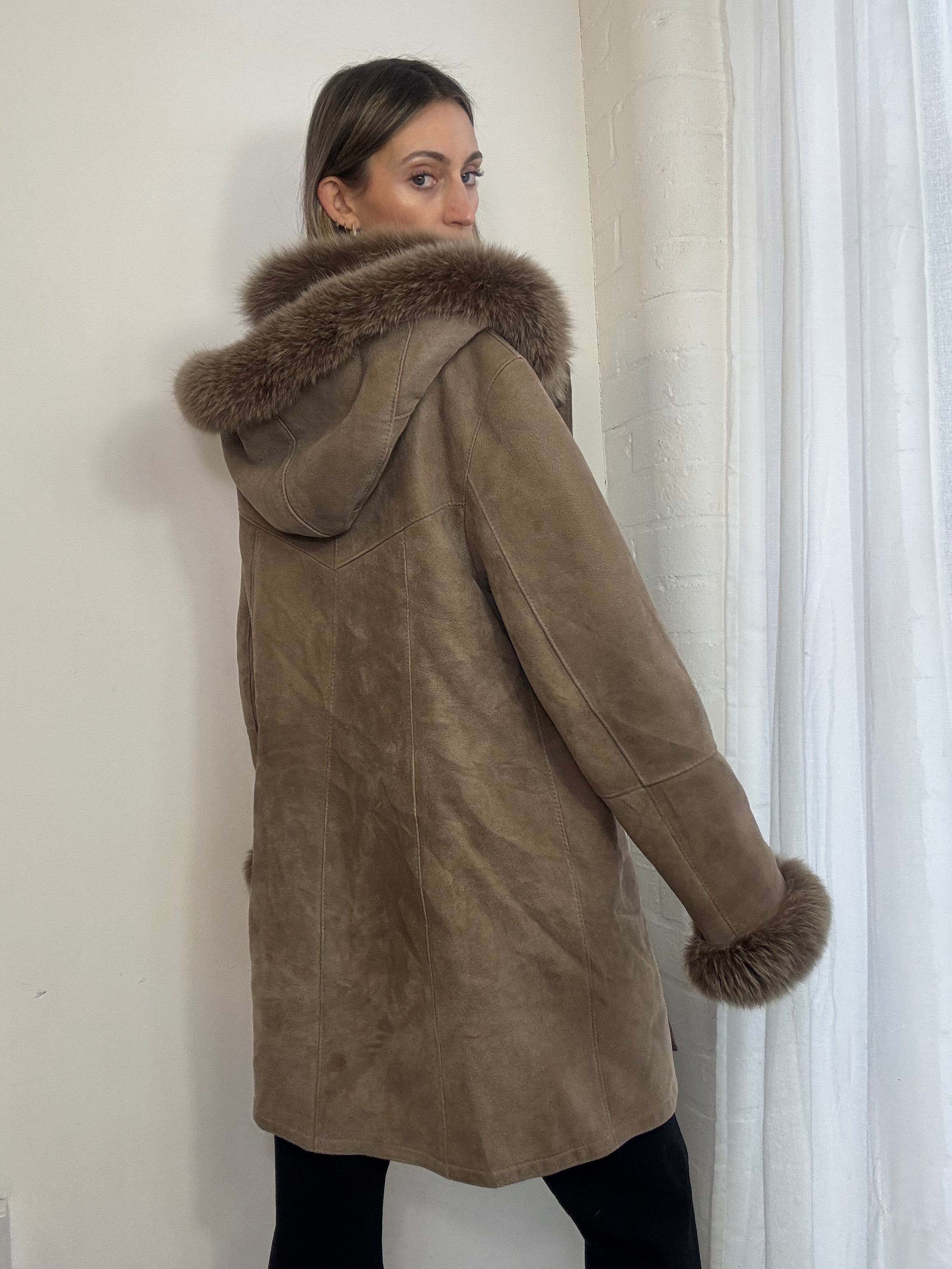Vintage long suede button up coat fur trim