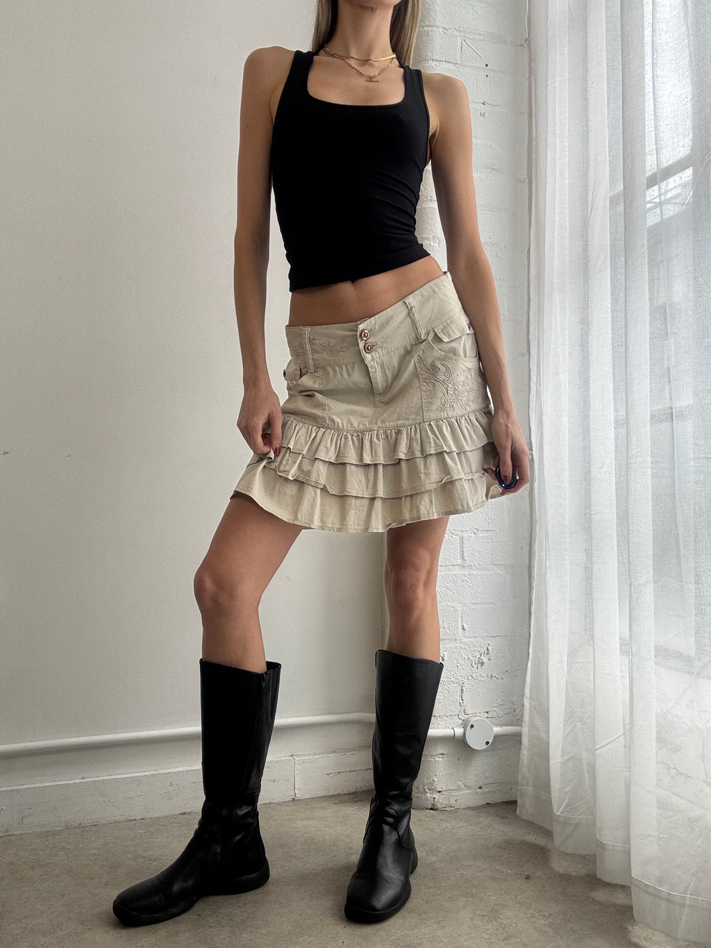Vintage Y2K cream ruffle midi skirt