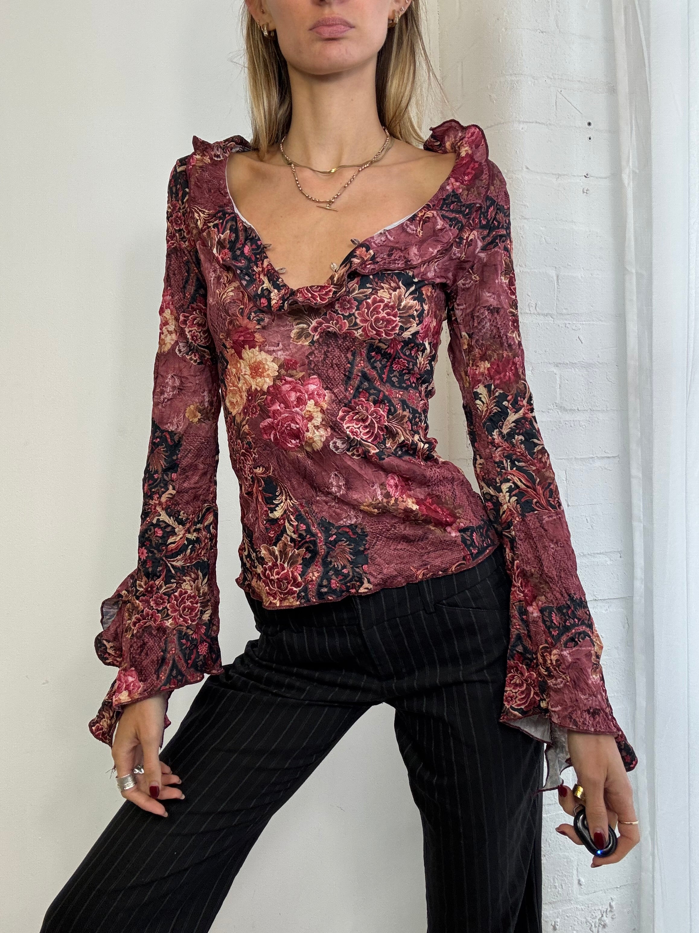 Vintage Y2K floral ruffle top