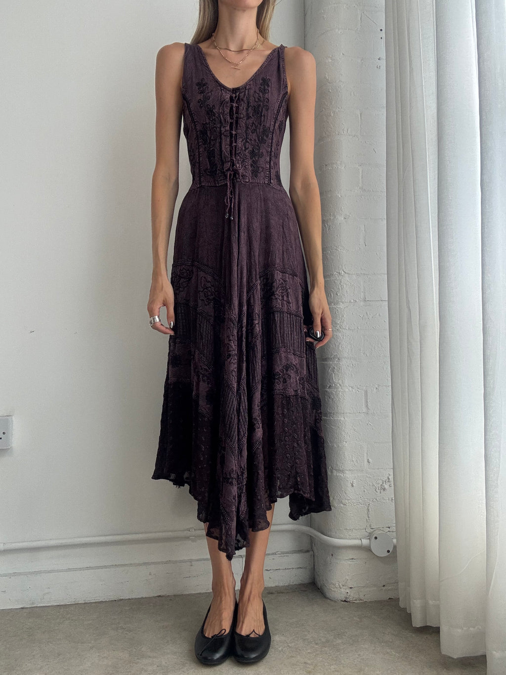 Vintage Y2K Purple Embroidered Handkerchief Hem Midi Dress – Size L