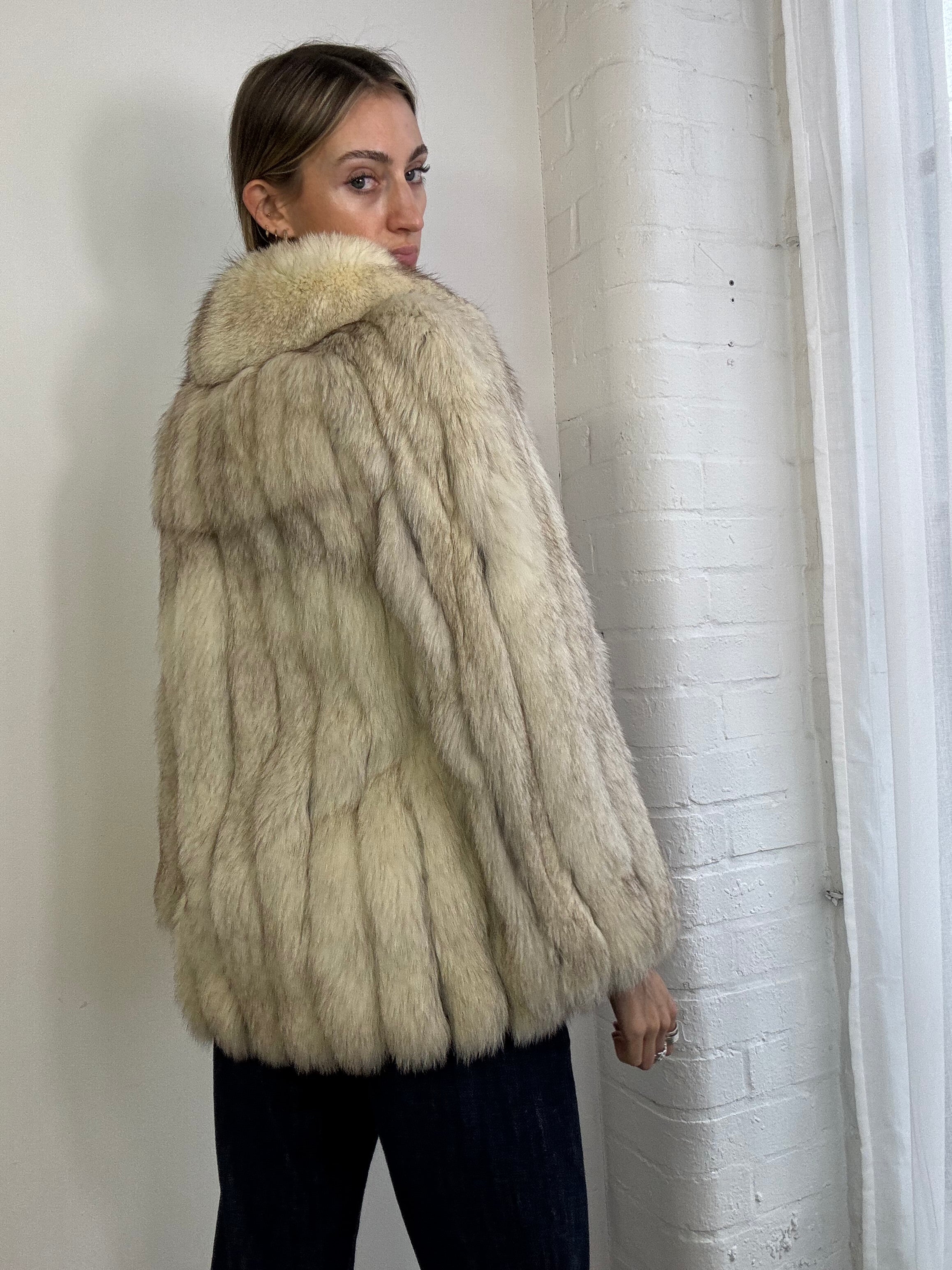 Vintage 90s white fox fur coat