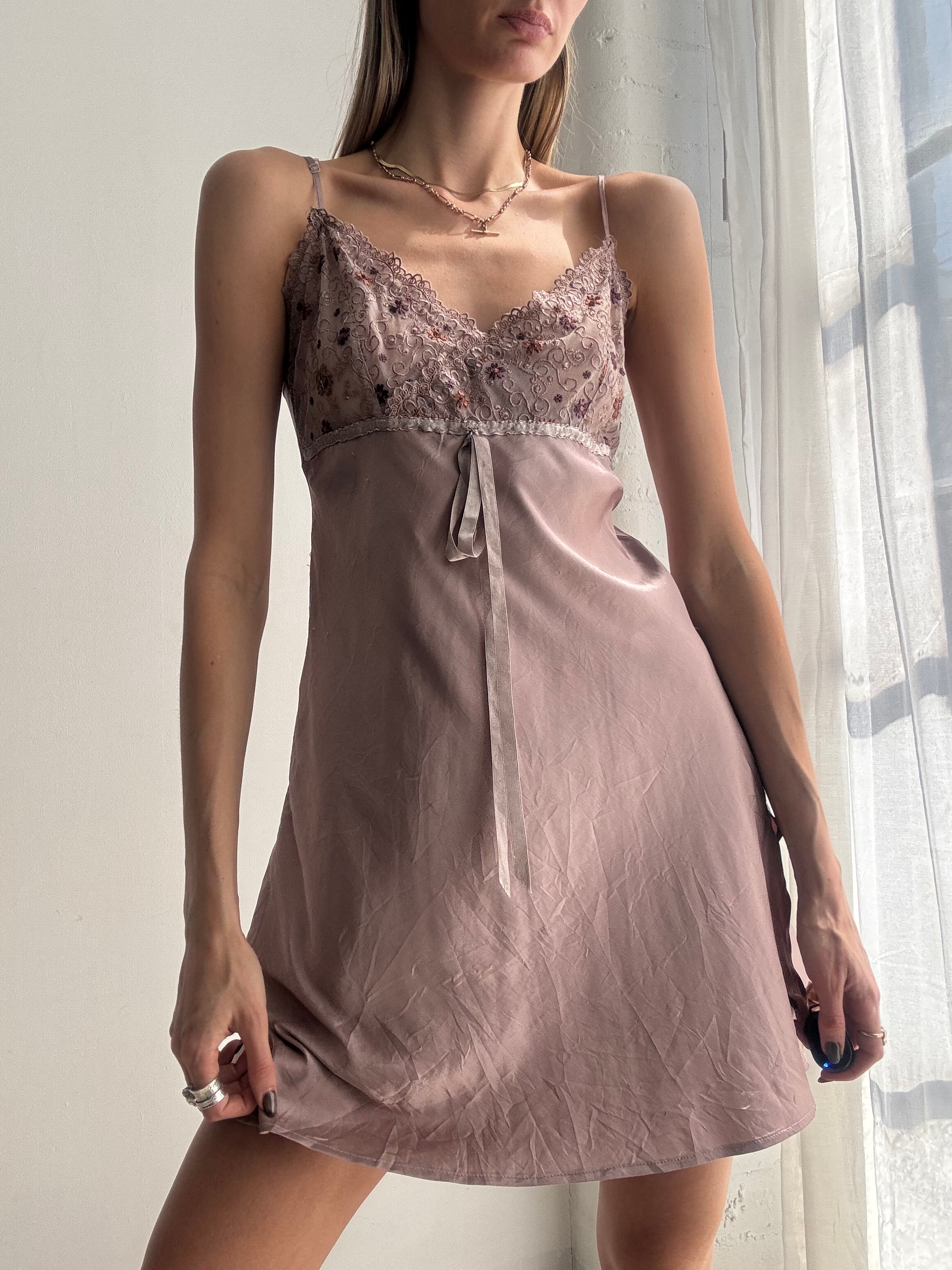 Vintage Y2K blush pink satin slip dress - Size S