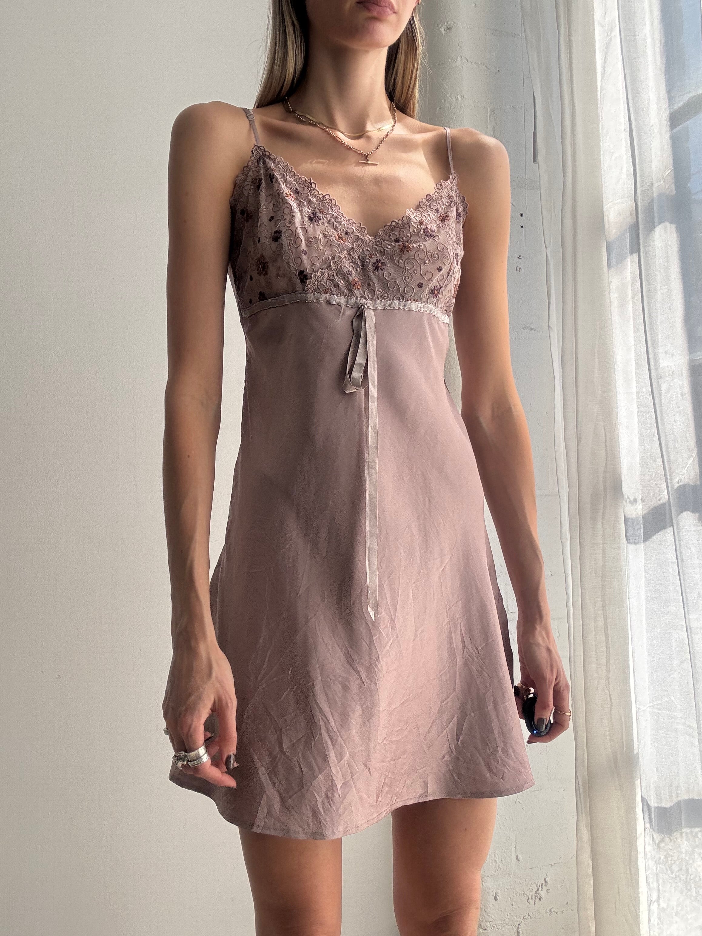 Vintage Y2K blush pink satin slip dress - Size S