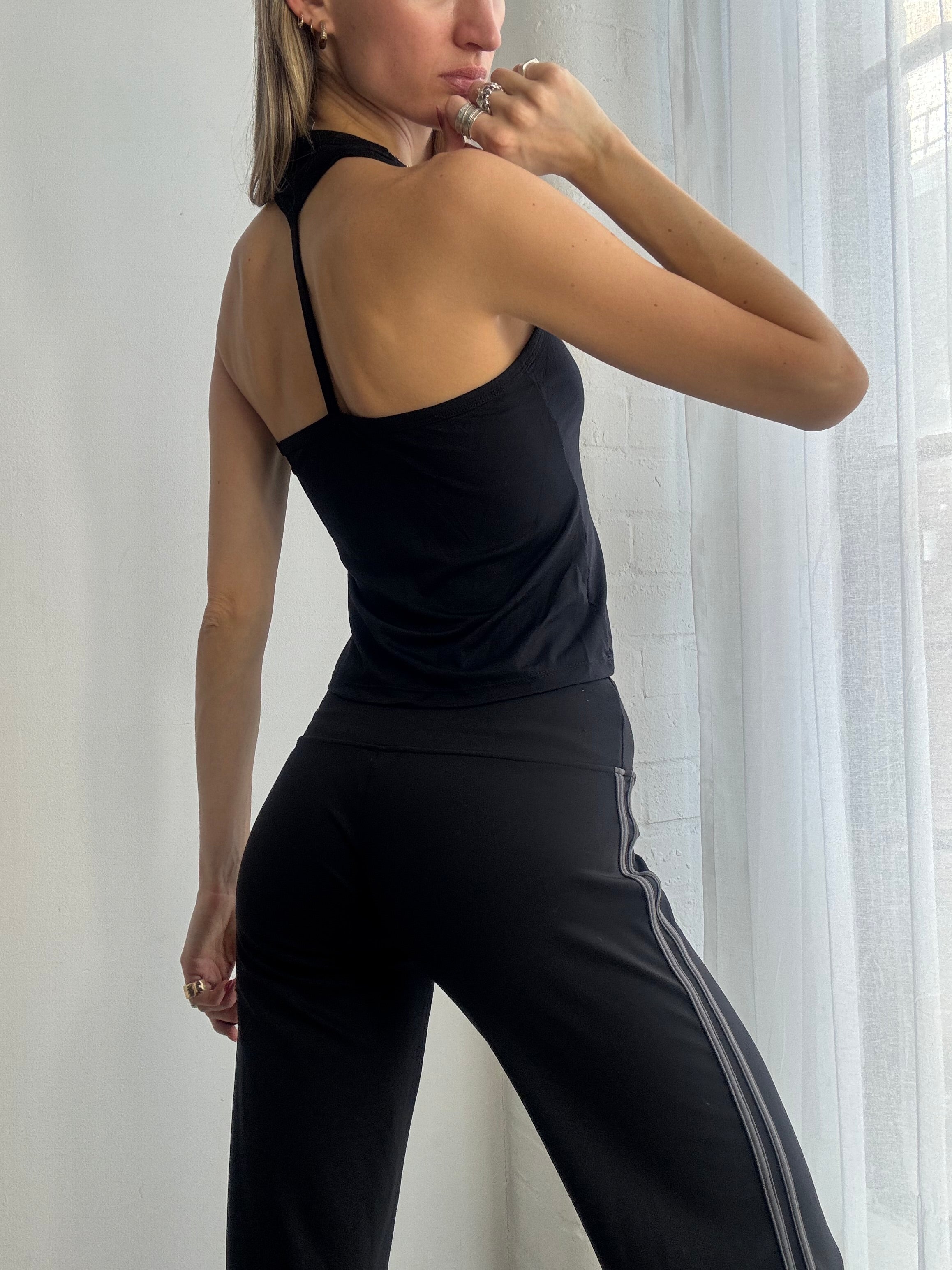 Vintage Y2K black fitted tank top