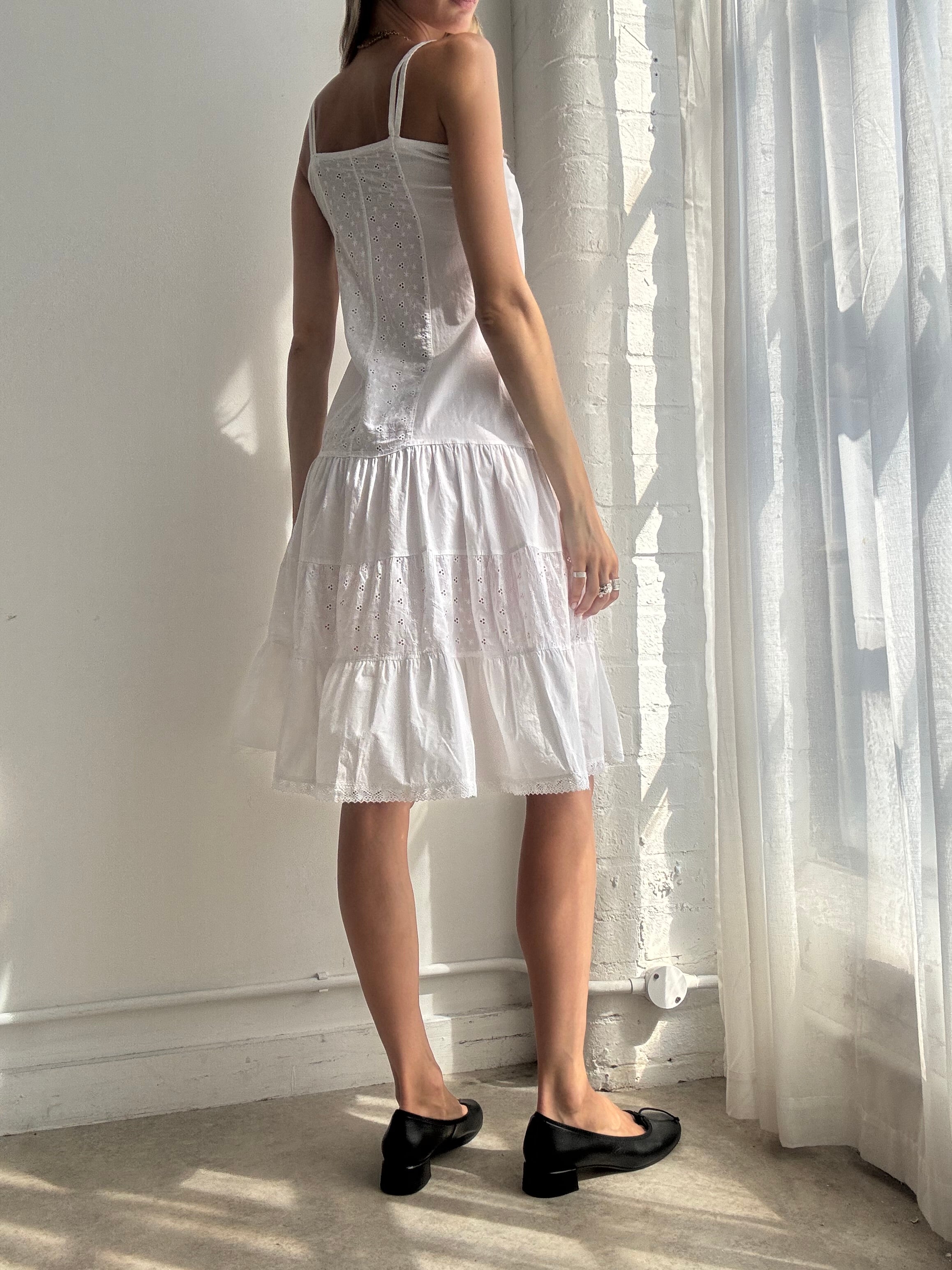 Vintage White Tiered Cotton Midi Dress - Size XS