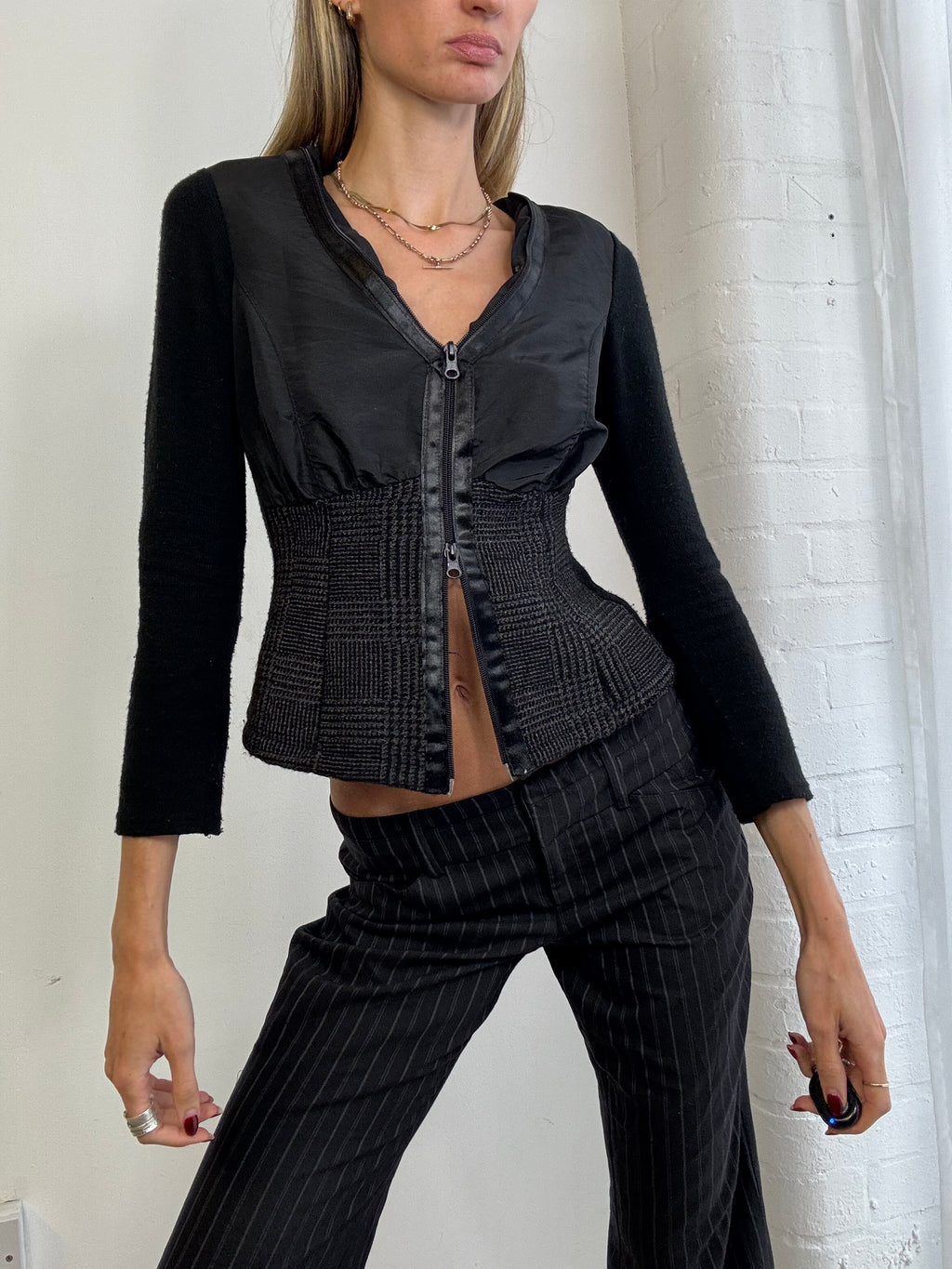 Vintage Y2K zip up black knitted top