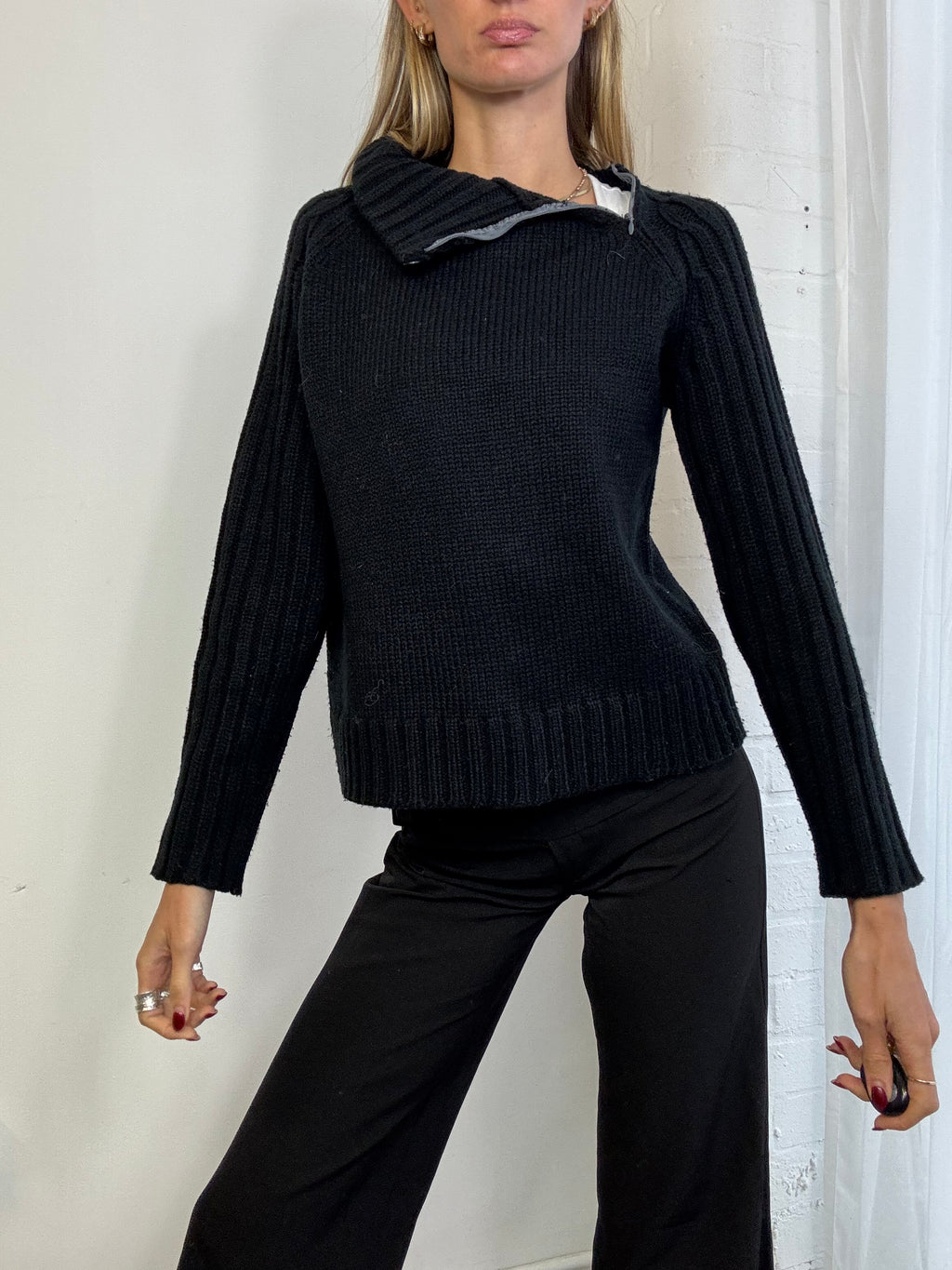 Vintage Y2K asymmetric zip detail jumper black