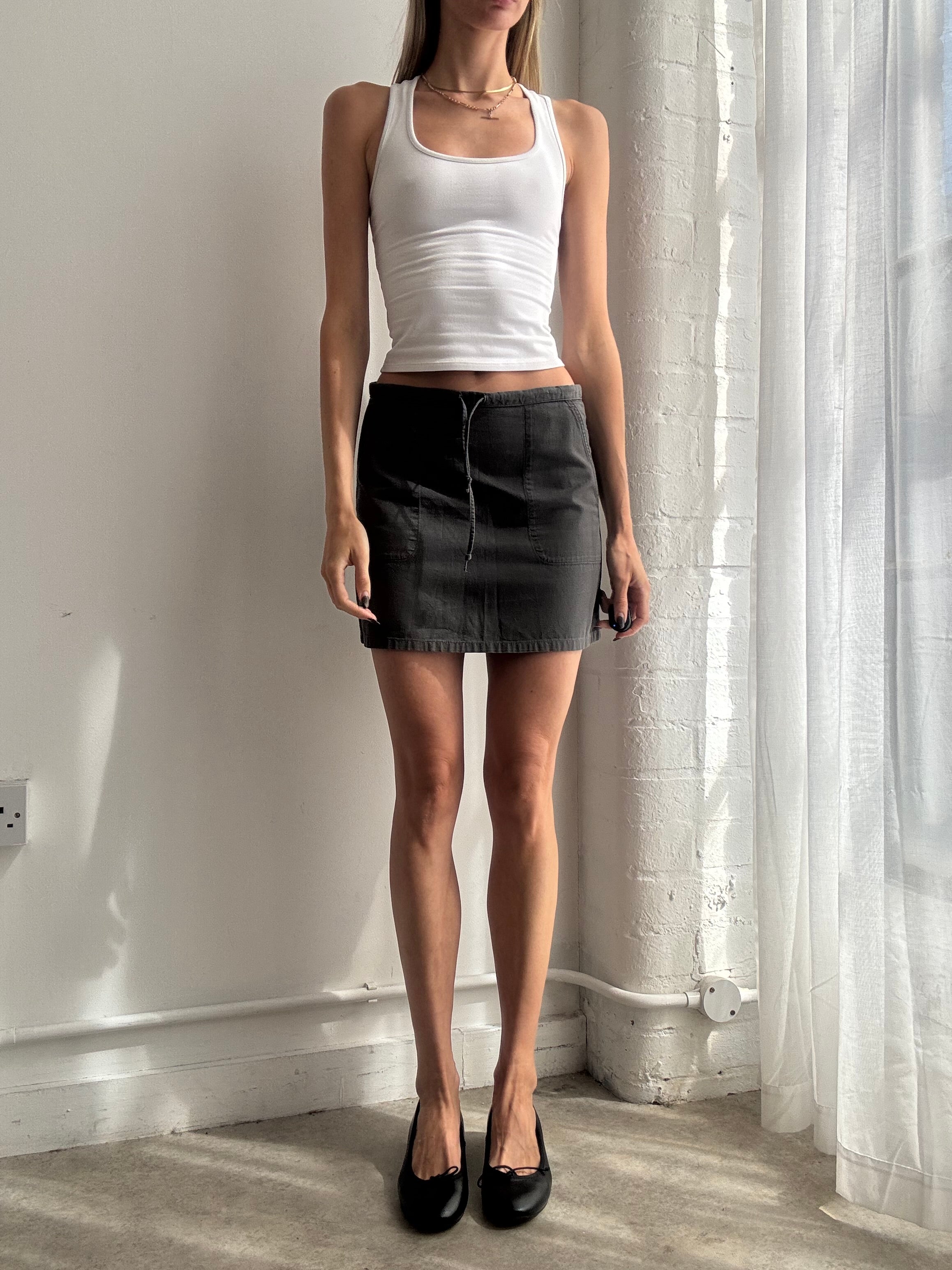 Vintage Y2K grey cargo mini skirt - Size XS