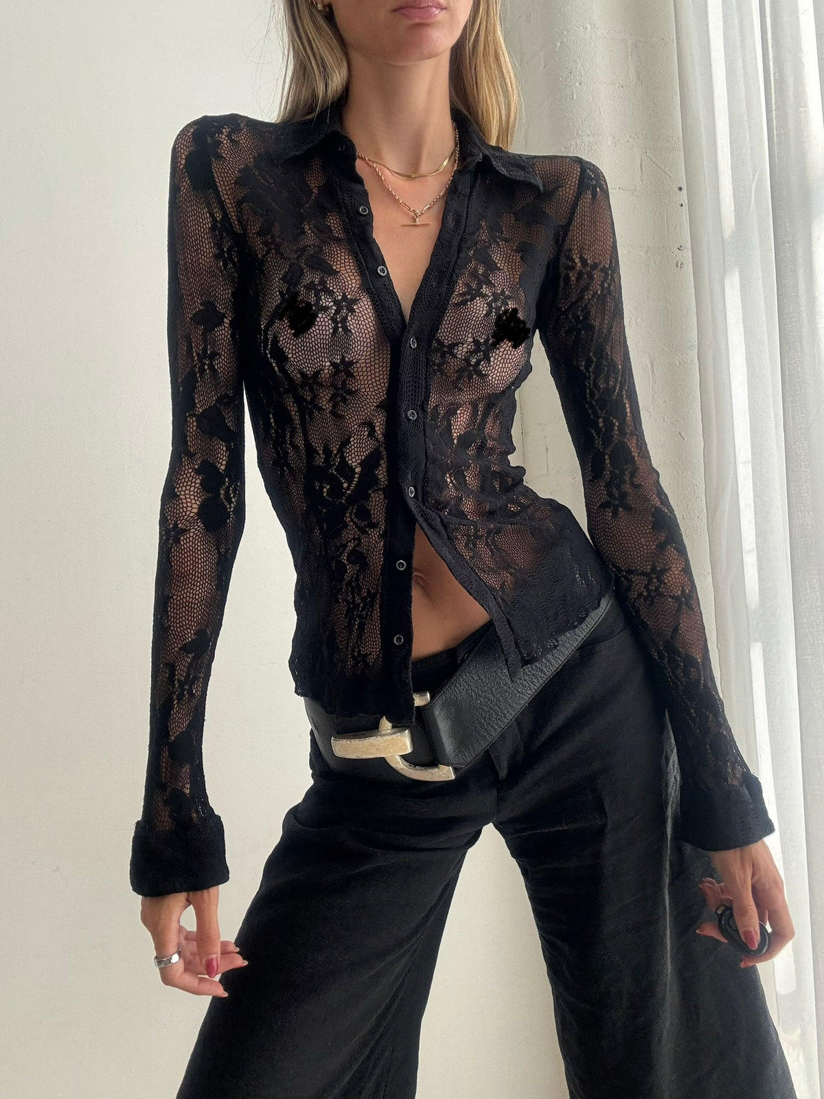 Vintage Y2K Black Sheer Floral Lace Shirt – Fitted Button Up Top - Size XS