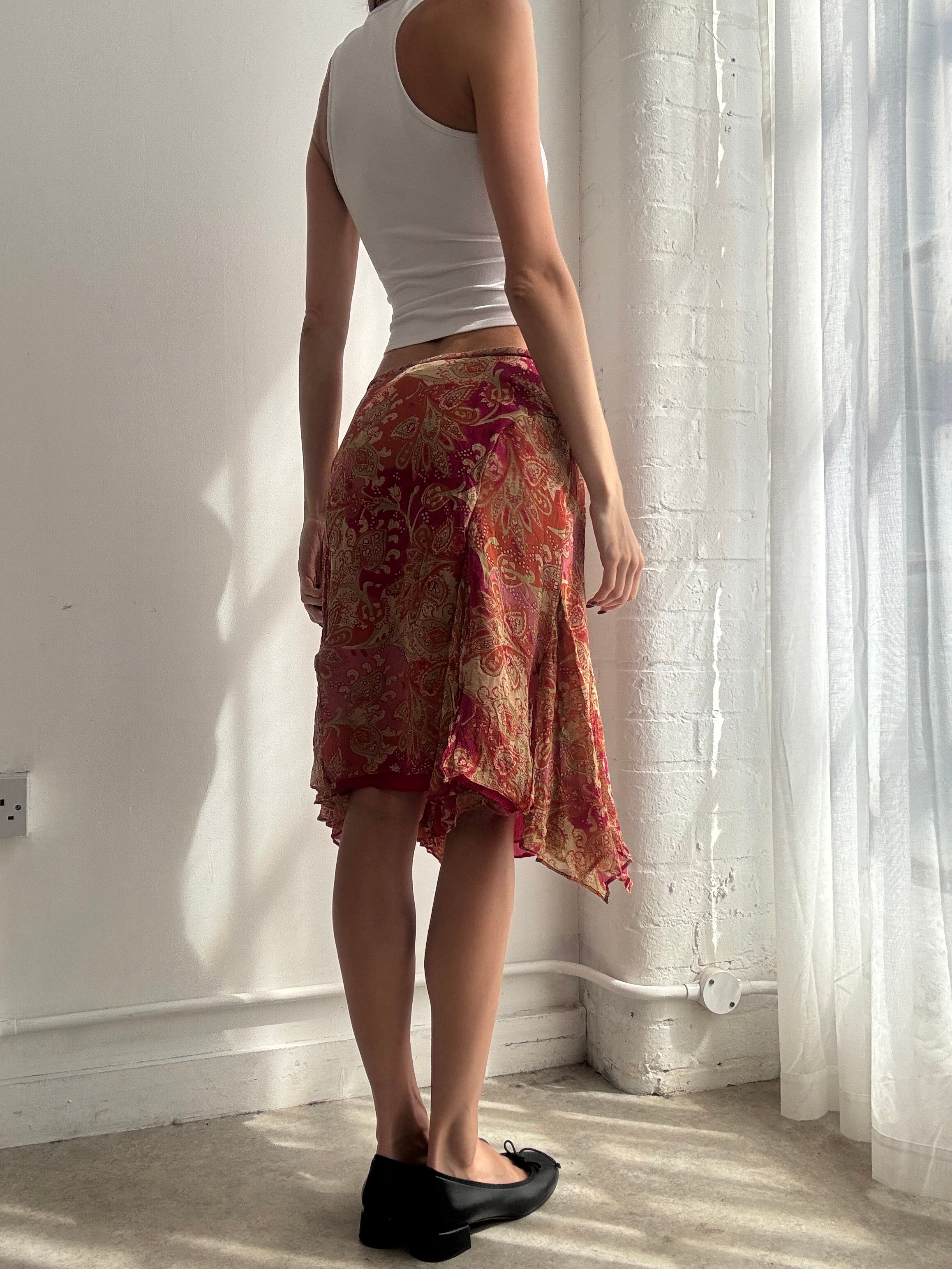 Vintage Y2K 100% silk paisley handkerchief midi skirt - Size S